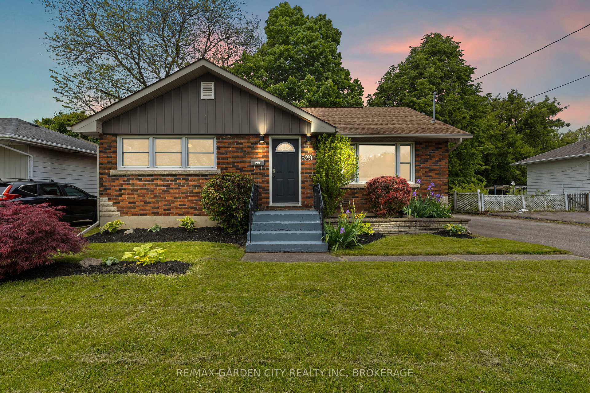 Photo 1 of 529 Bunting Road, St. Catharines, Bunting/Linwell — HOMEH