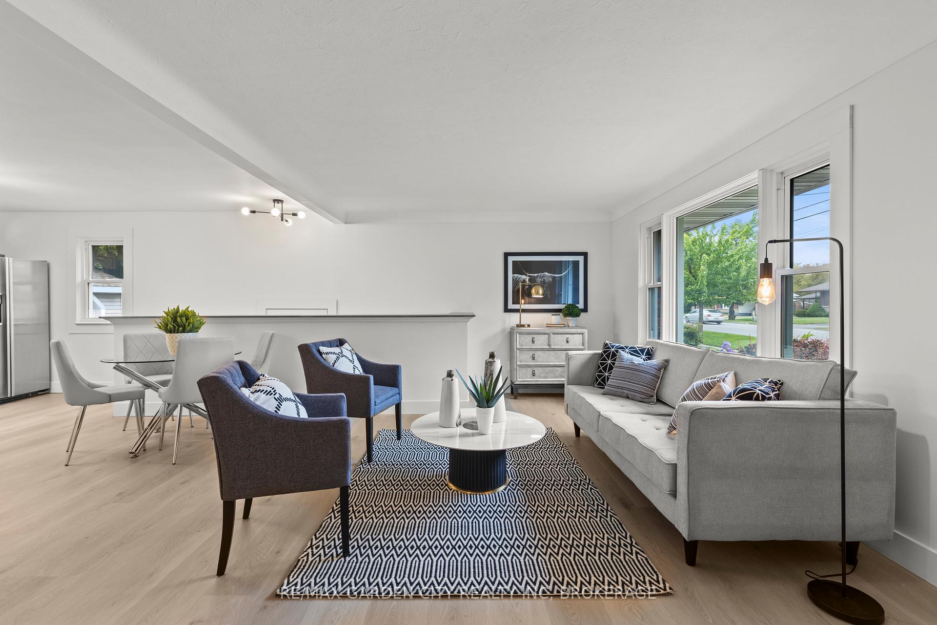 Photo 4 of 529 Bunting Road, St. Catharines, Bunting/Linwell — HOMEH