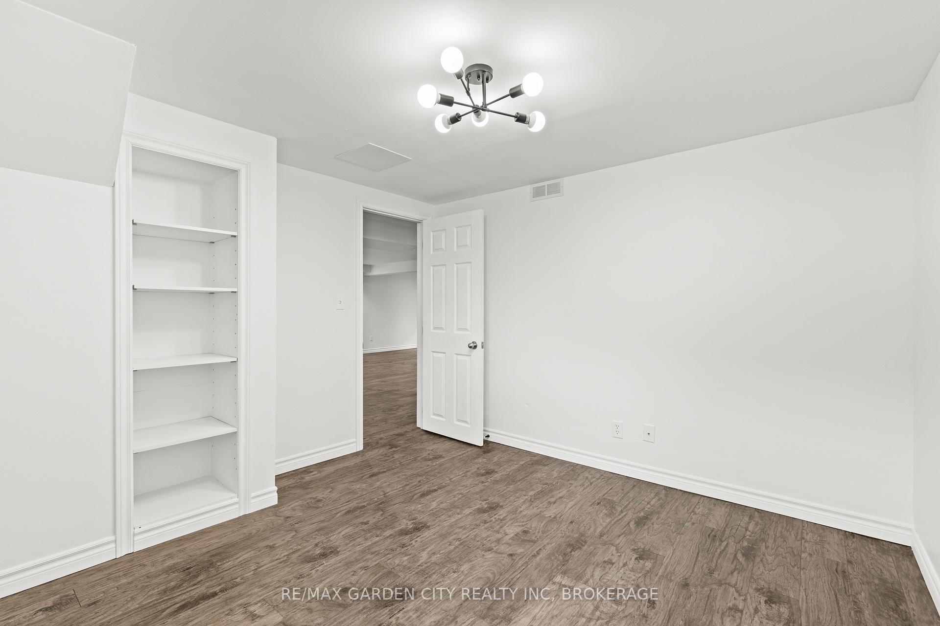 Photo 24 of 529 Bunting Road, St. Catharines, Bunting/Linwell — HOMEH