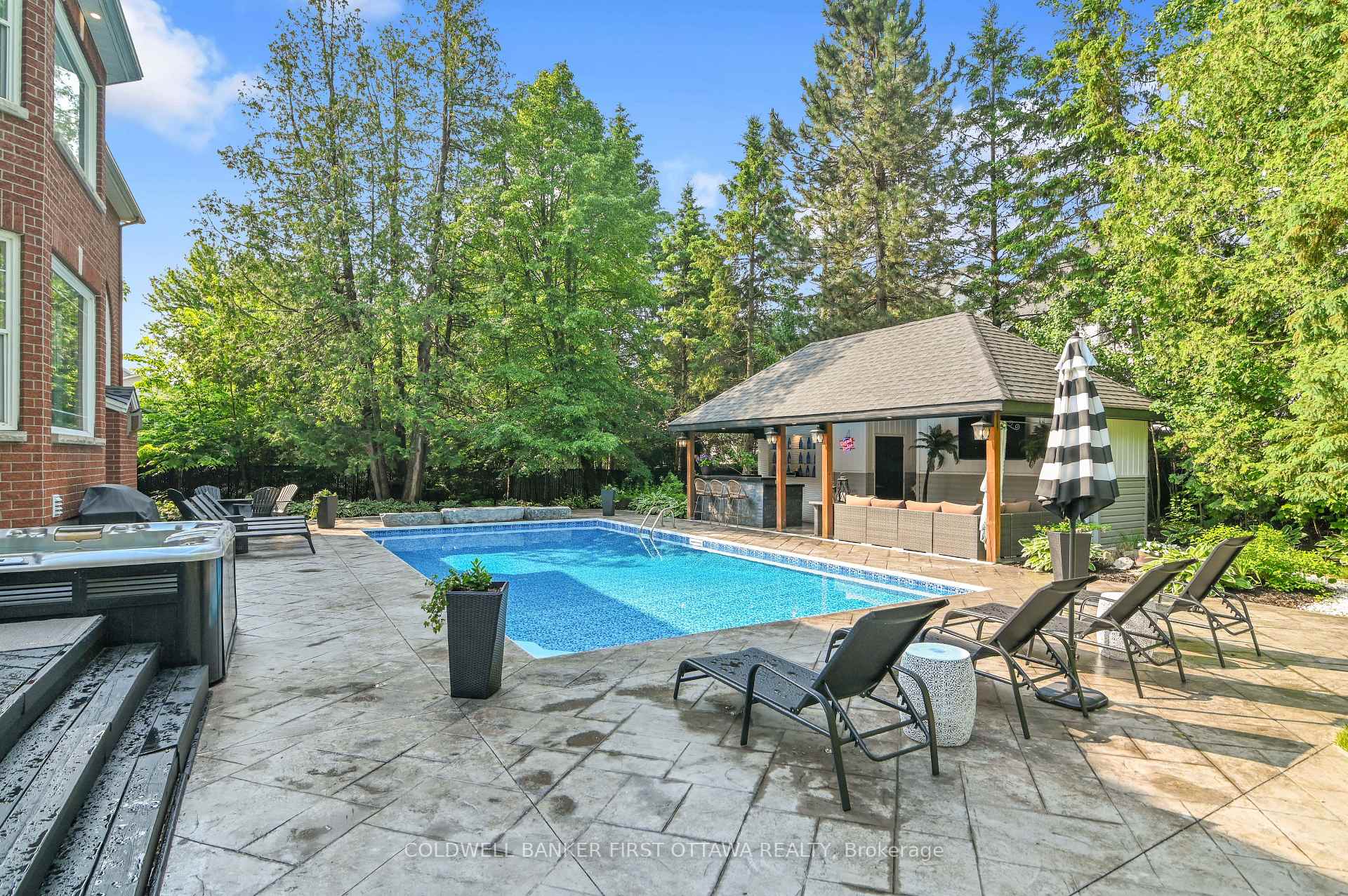 Photo 34 of 18 Cypress Gardens, Ottawa, Stittsville (South) — HOMEH