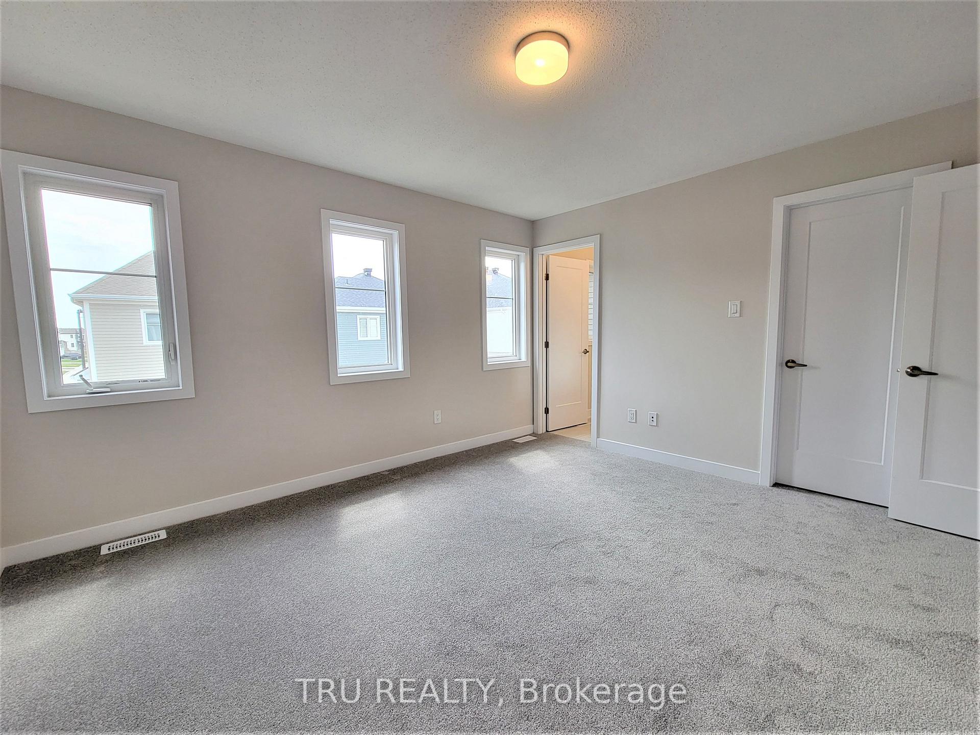 Photo 22 of 621 Terrier Circle, Ottawa, Goulbourn Twp From Franktown Rd/South To Rideau — HOMEH