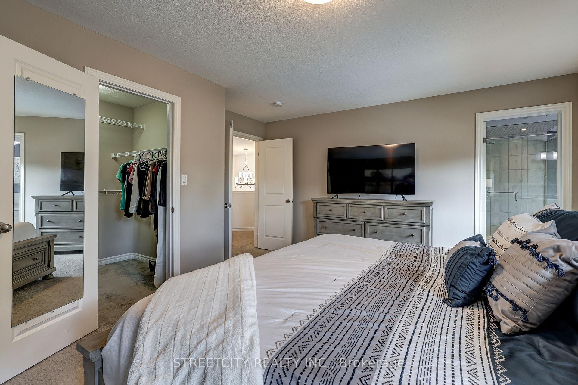 Photo 16 of 101 Peach Tree Boulevard, St. Thomas — HOMEH