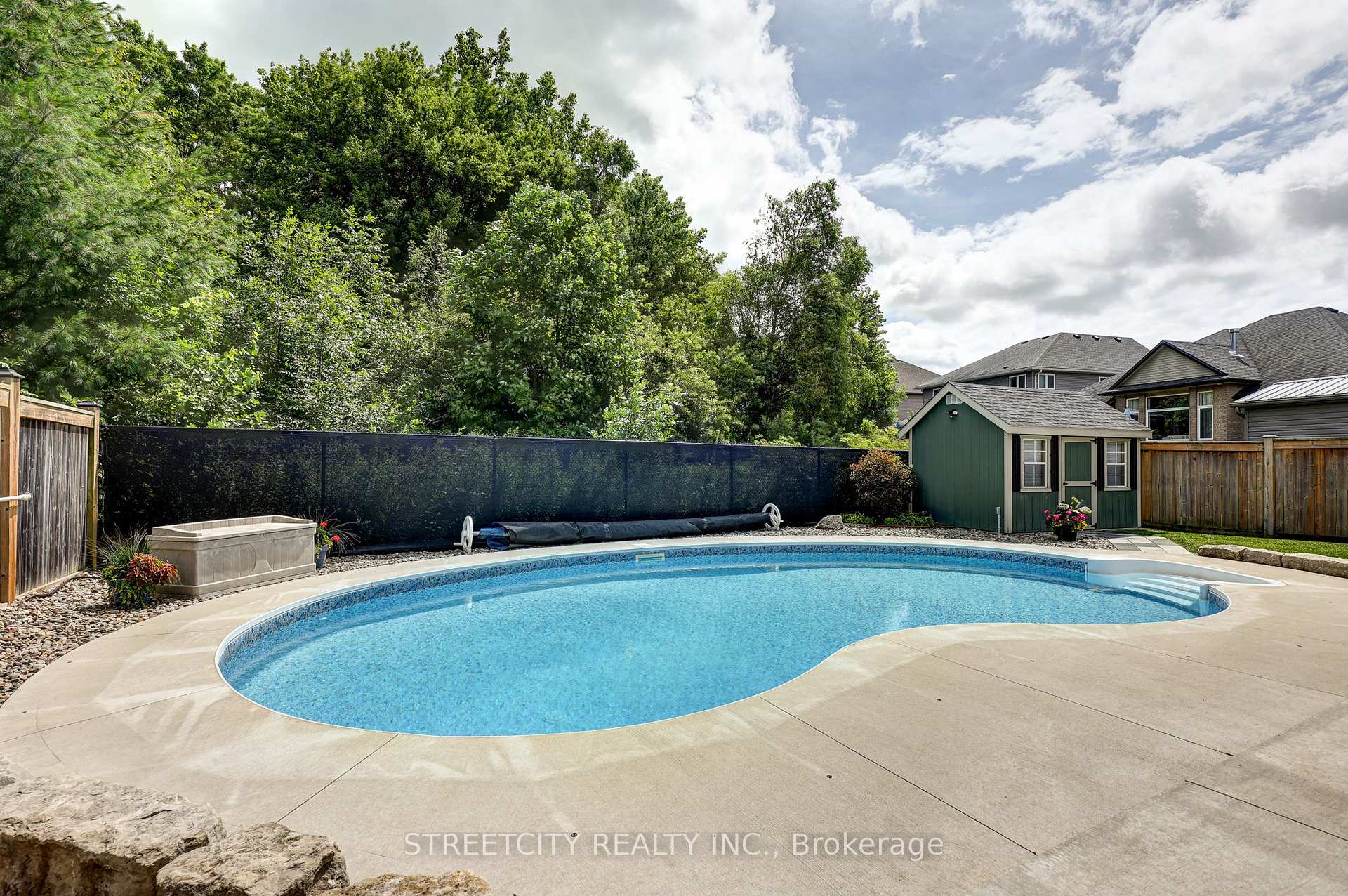 Photo 29 of 101 Peach Tree Boulevard, St. Thomas — HOMEH