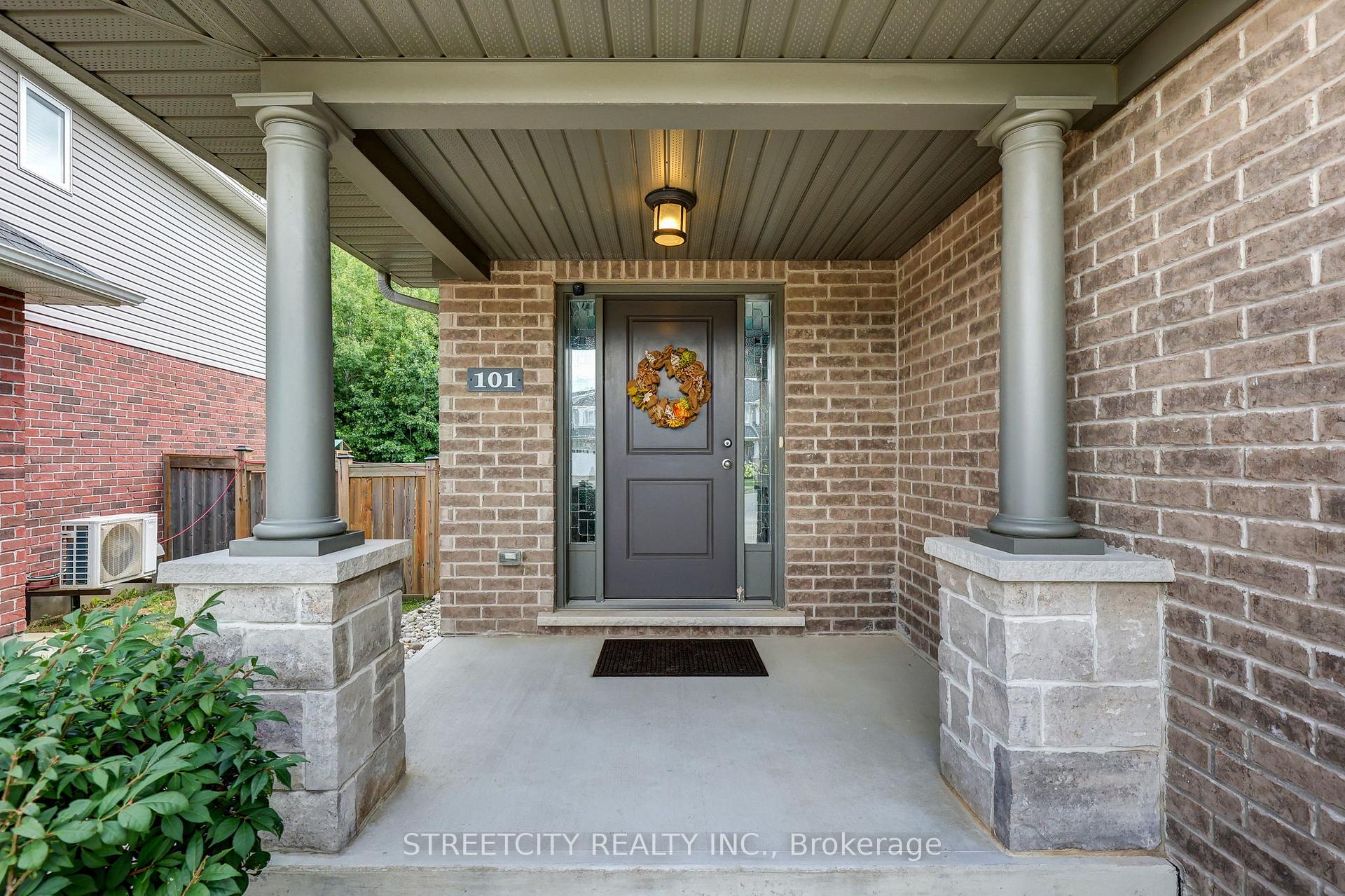 Photo 46 of 101 Peach Tree Boulevard, St. Thomas — HOMEH