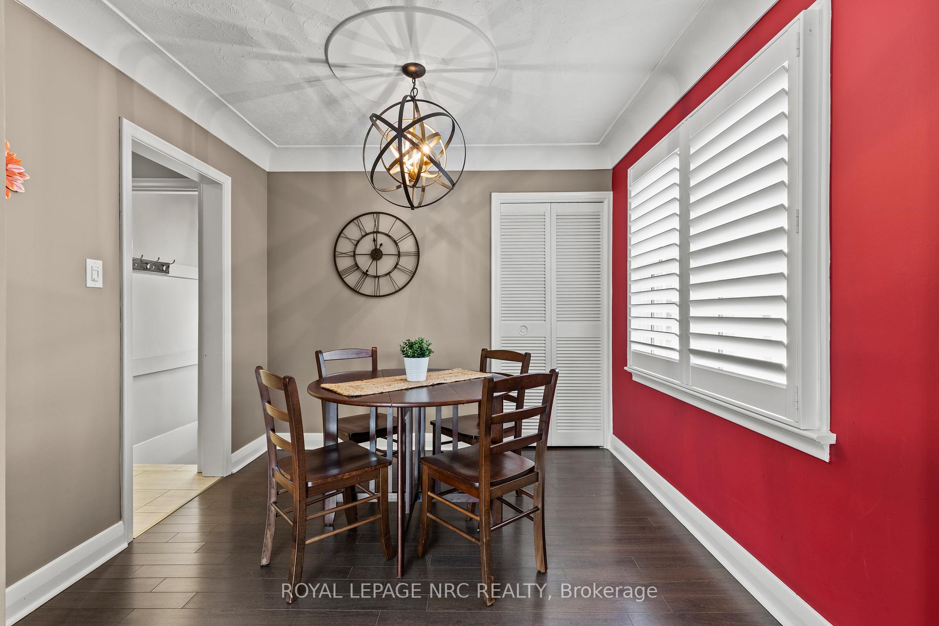 Photo 9 of 10 Whiteoak Drive, St. Catharines, Bunting/Linwell — HOMEH