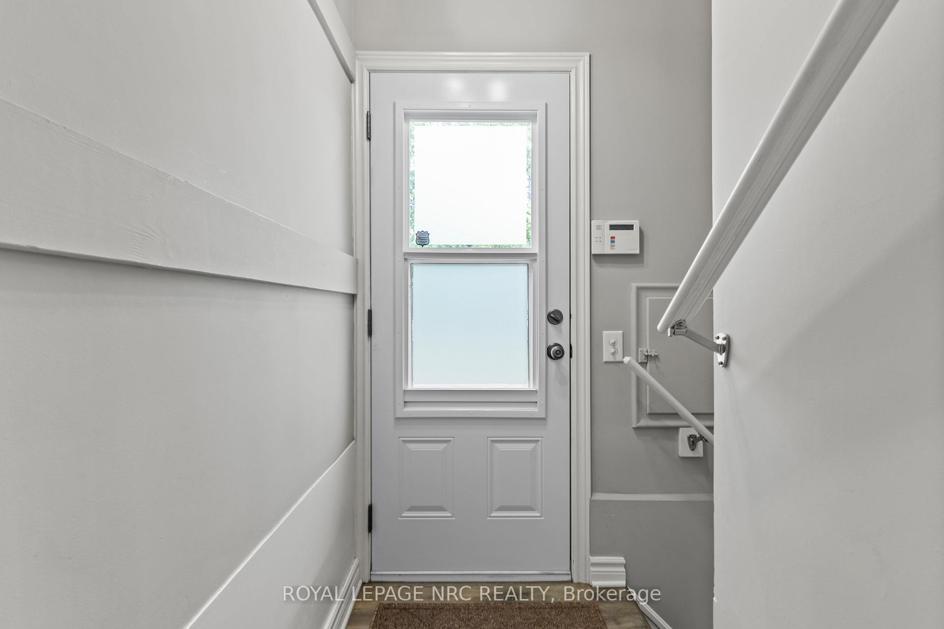 Photo 19 of 10 Whiteoak Drive, St. Catharines, Bunting/Linwell — HOMEH