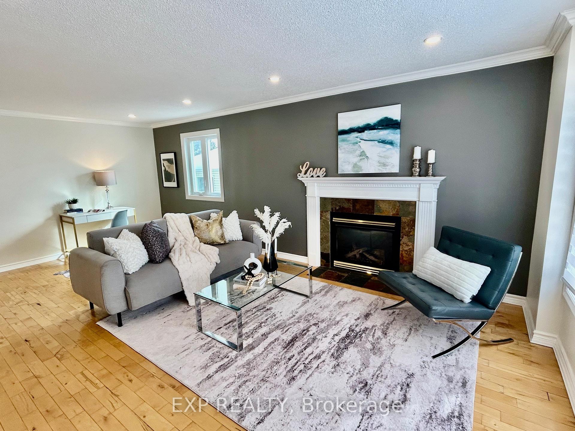 Photo 3 of 15 Amy Street, Ottawa, Stittsville (Central) — HOMEH