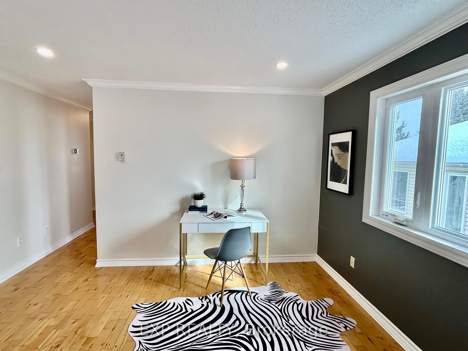 Photo 7 of 15 Amy Street, Ottawa, Stittsville (Central) — HOMEH