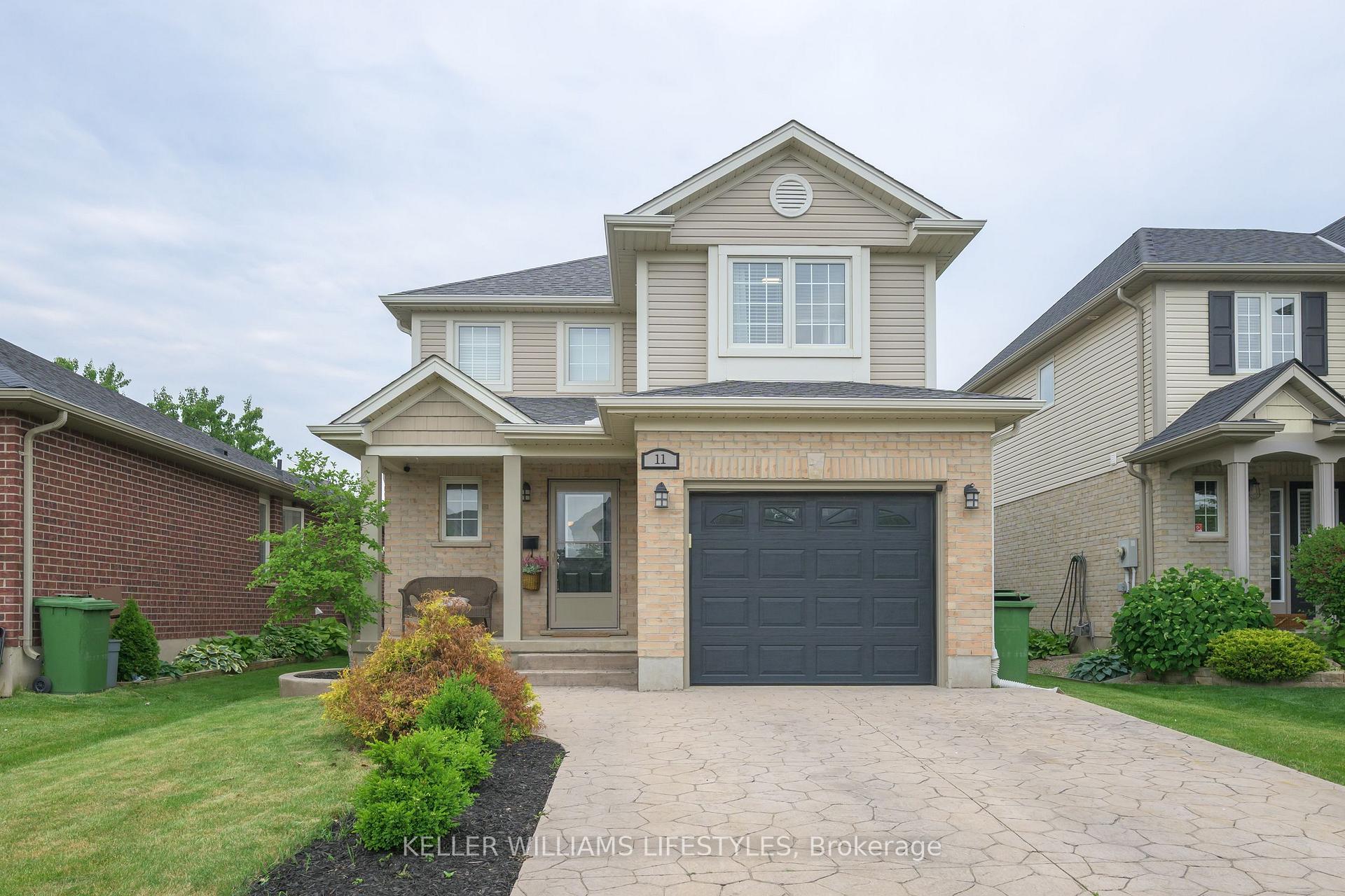 Photo 1 of 11 Southgate Parkway, St. Thomas — HOMEH