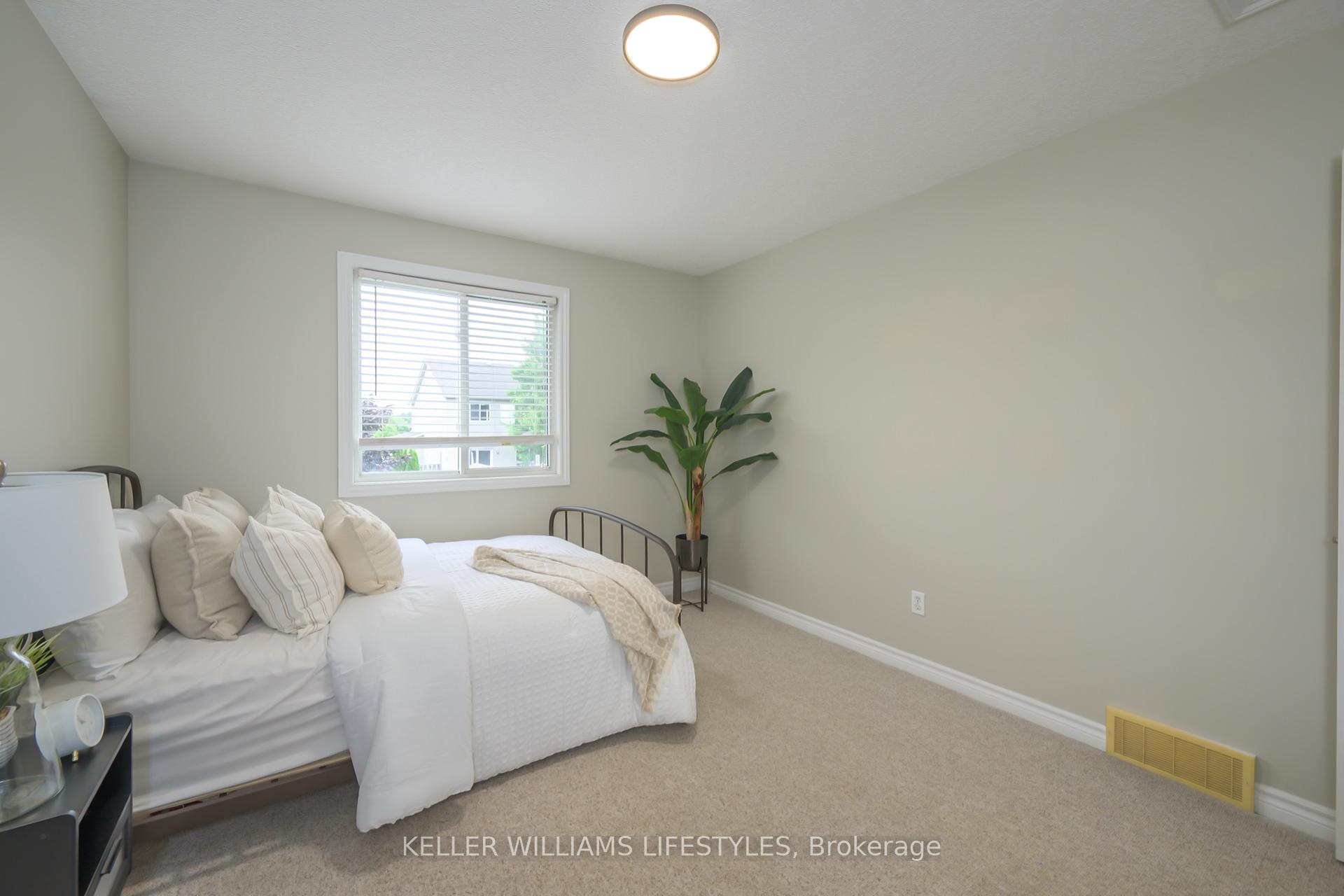 Photo 20 of 11 Southgate Parkway, St. Thomas — HOMEH