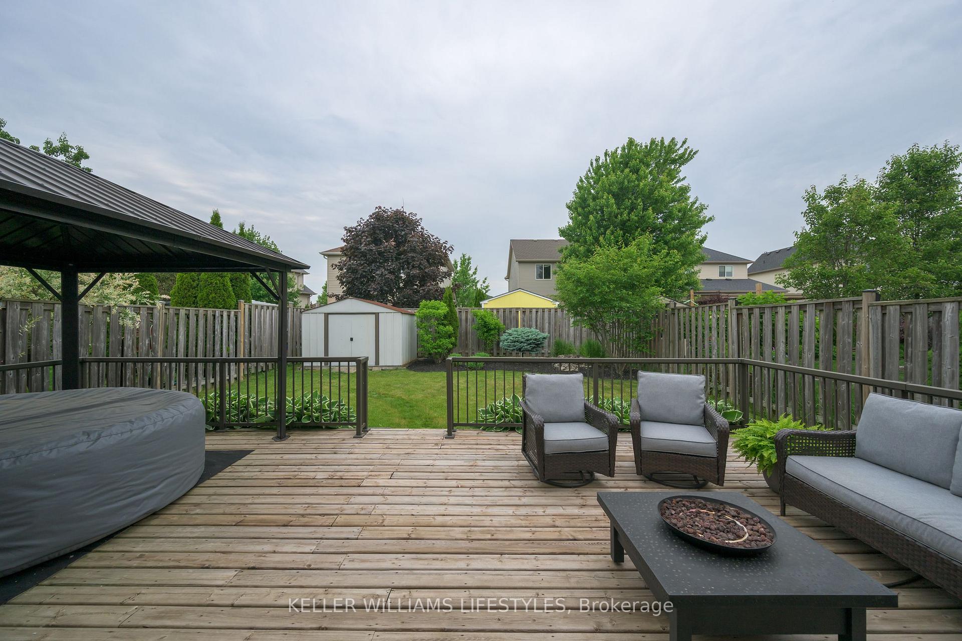 Photo 31 of 11 Southgate Parkway, St. Thomas — HOMEH