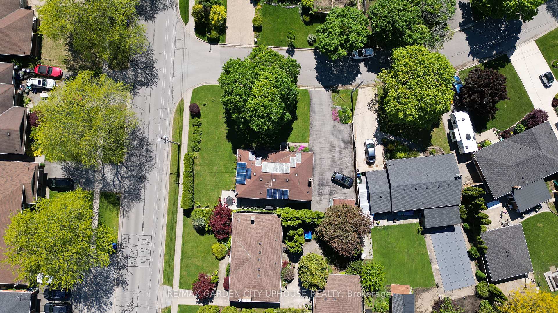 Photo 16 of 23 Baker Road, St. Catharines, Vine/Linwell — HOMEH