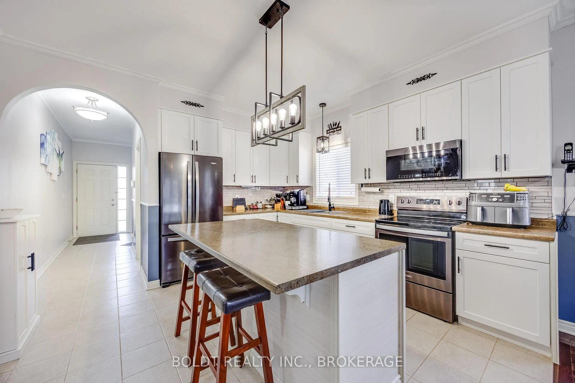 Photo 8 of 1127 Pelham Street, Pelham, Fonthill — HOMEH