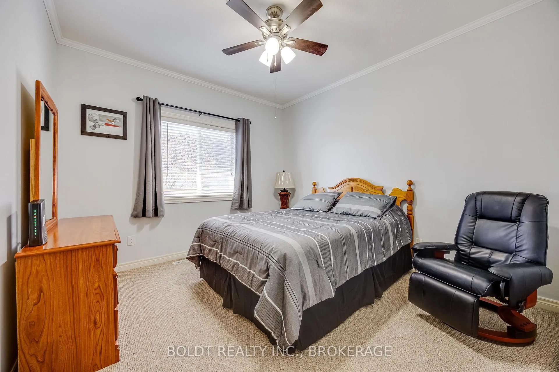 Photo 19 of 1127 Pelham Street, Pelham, Fonthill — HOMEH