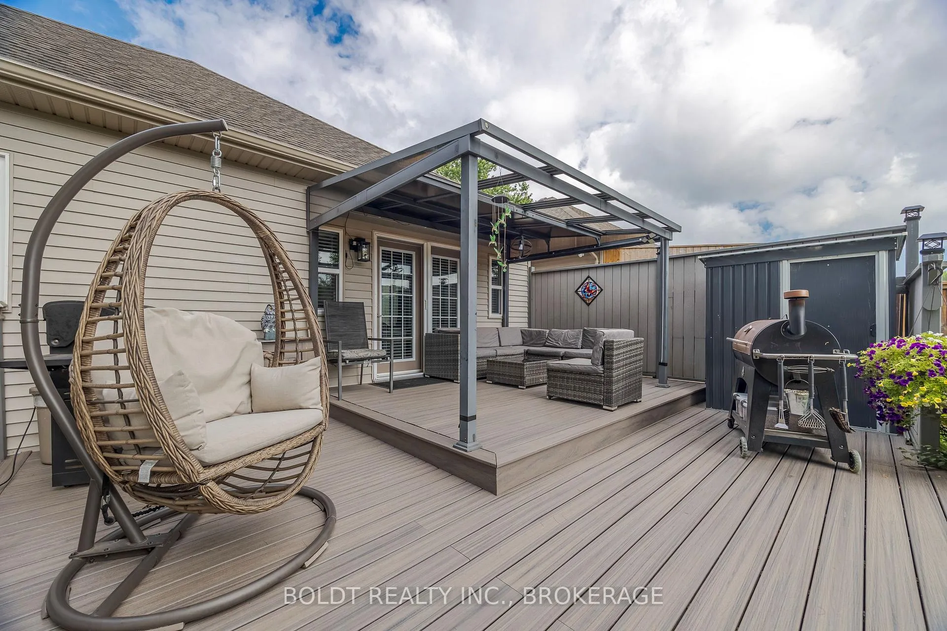 Photo 25 of 1127 Pelham Street, Pelham, Fonthill — HOMEH