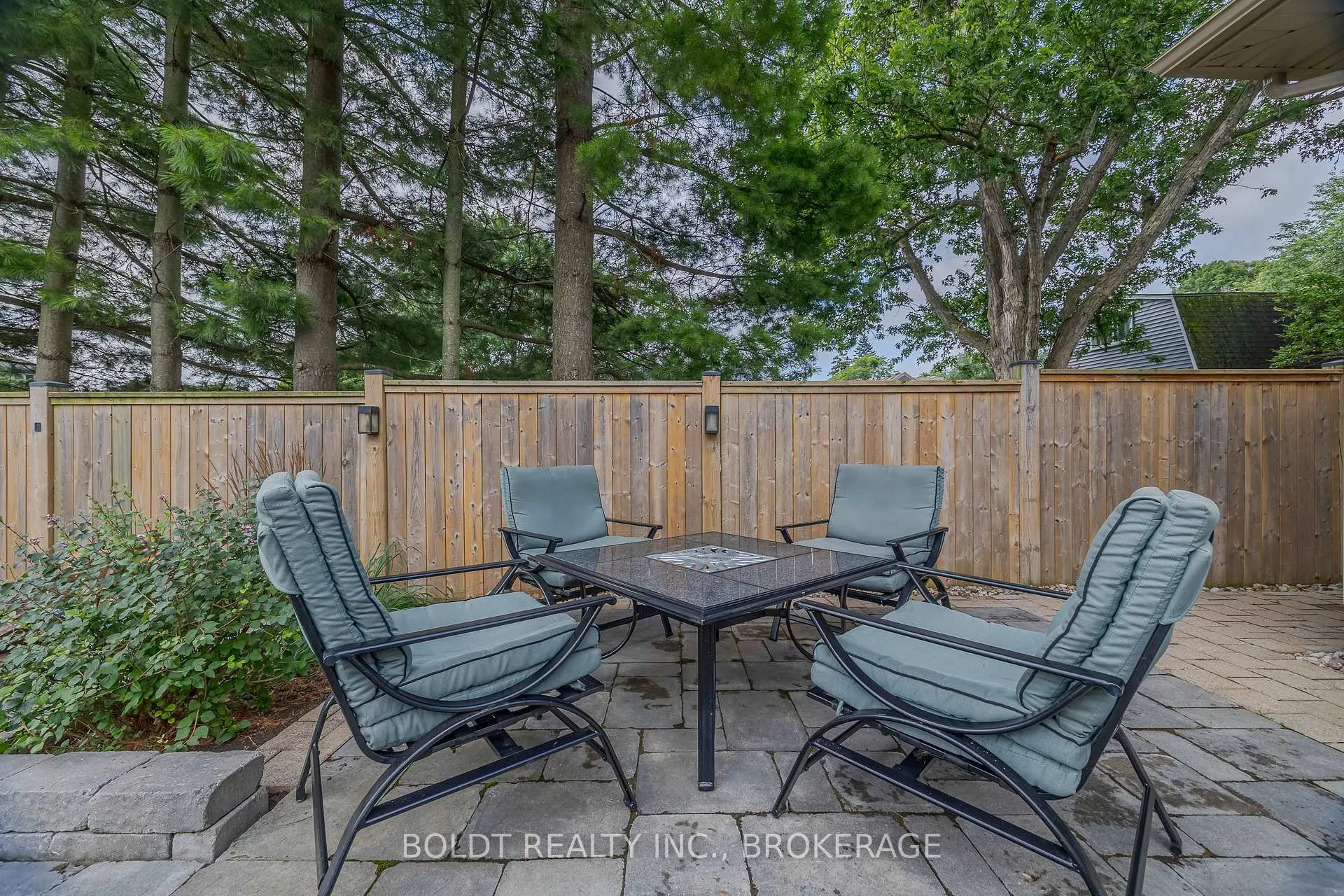 Photo 31 of 1127 Pelham Street, Pelham, Fonthill — HOMEH