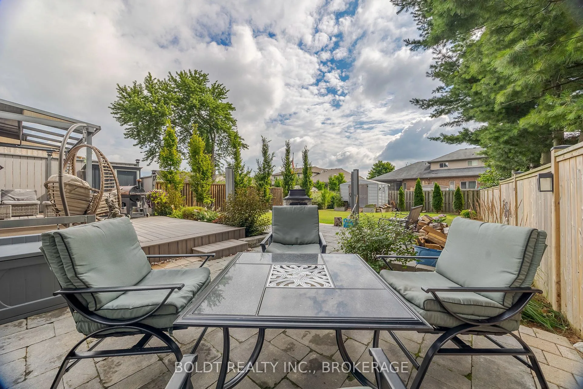 Photo 32 of 1127 Pelham Street, Pelham, Fonthill — HOMEH