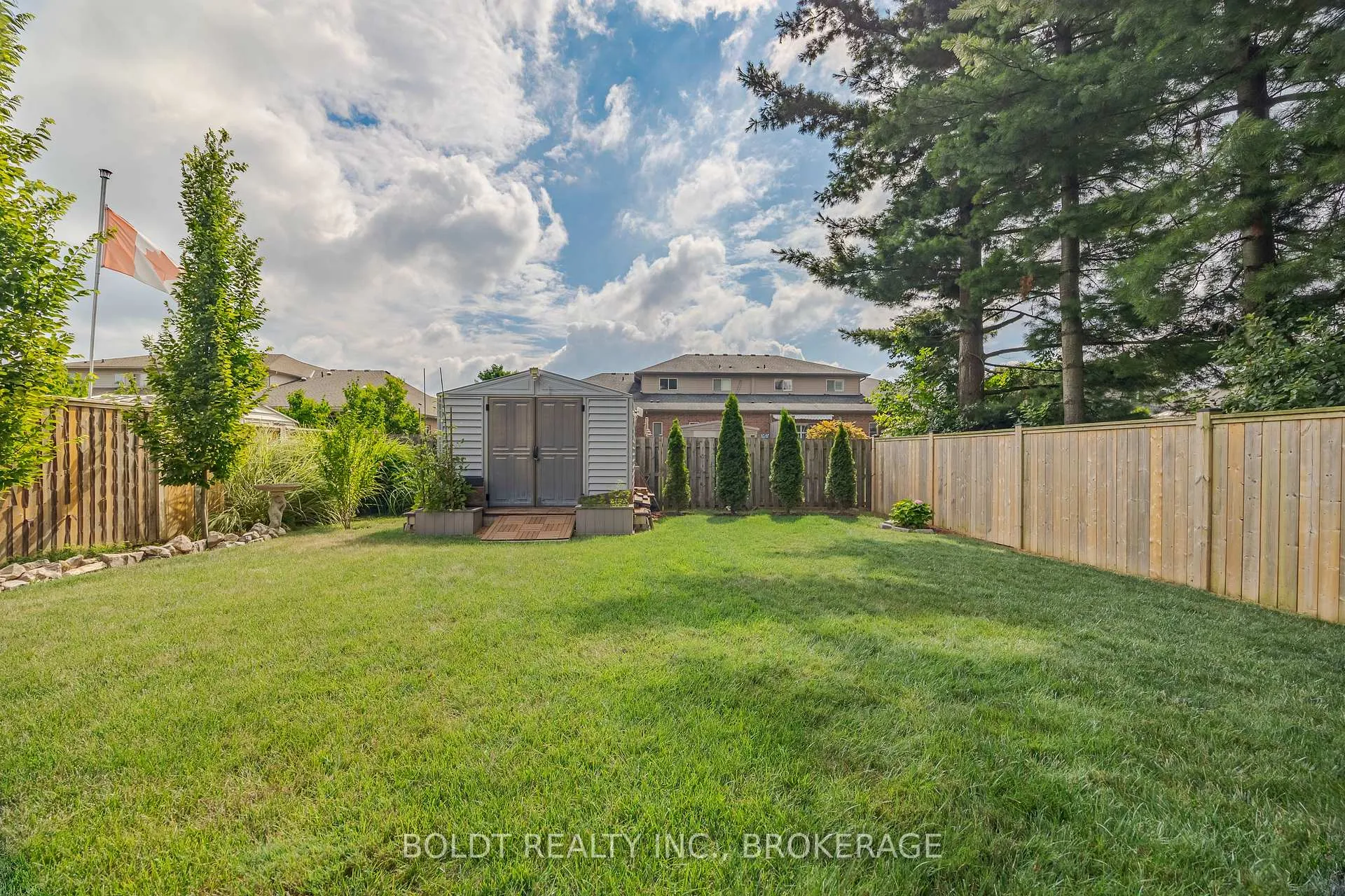Photo 37 of 1127 Pelham Street, Pelham, Fonthill — HOMEH
