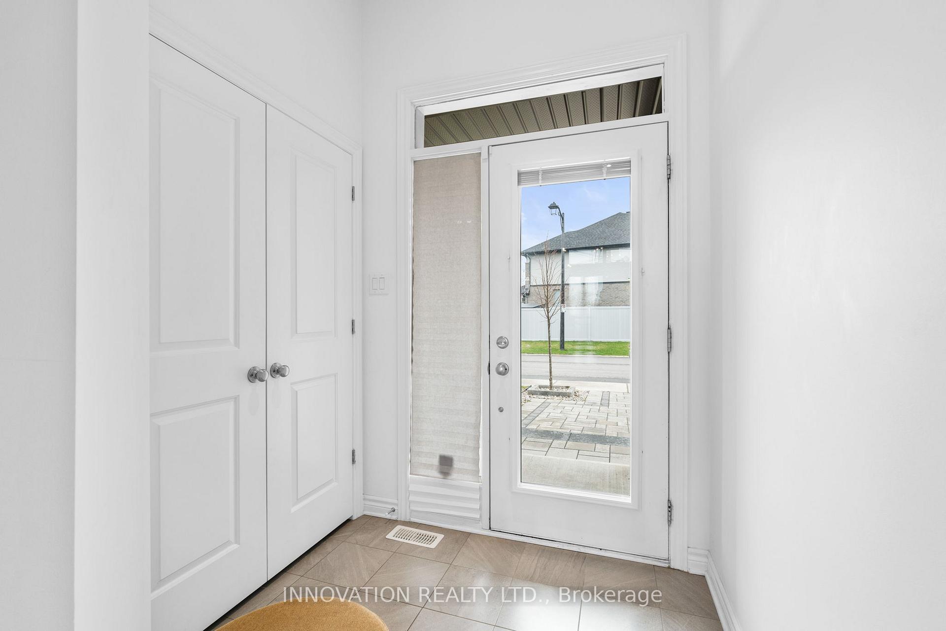 Photo 3 of 717 Putney Crescent, Ottawa, Stittsville (South) — HOMEH