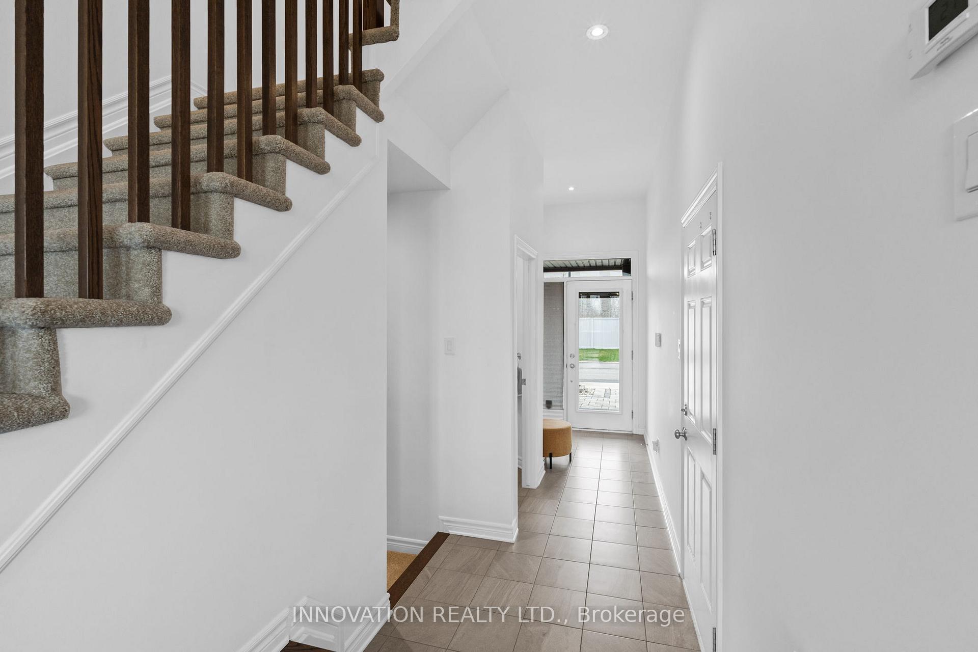 Photo 6 of 717 Putney Crescent, Ottawa, Stittsville (South) — HOMEH