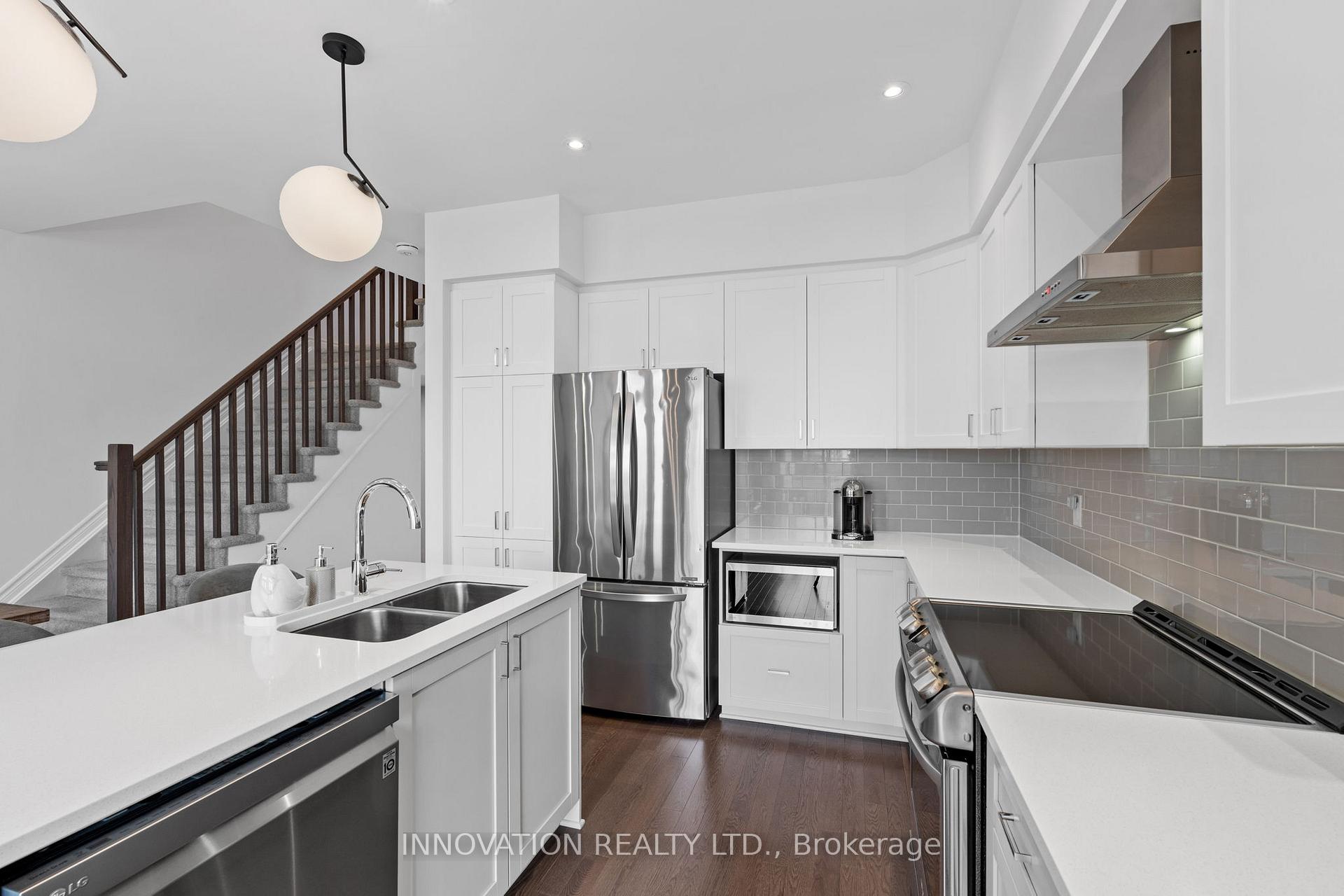 Photo 10 of 717 Putney Crescent, Ottawa, Stittsville (South) — HOMEH