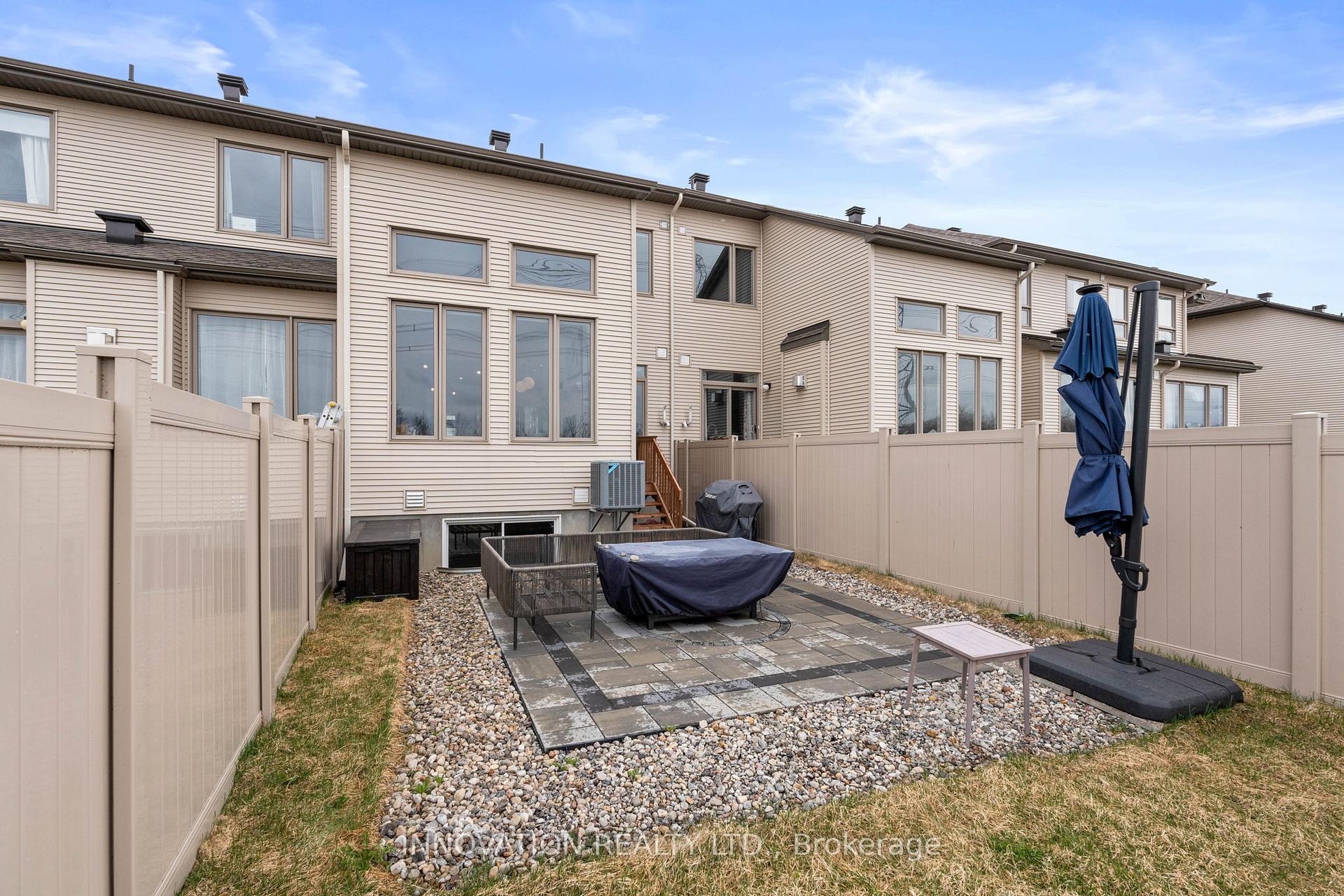 Photo 30 of 717 Putney Crescent, Ottawa, Stittsville (South) — HOMEH