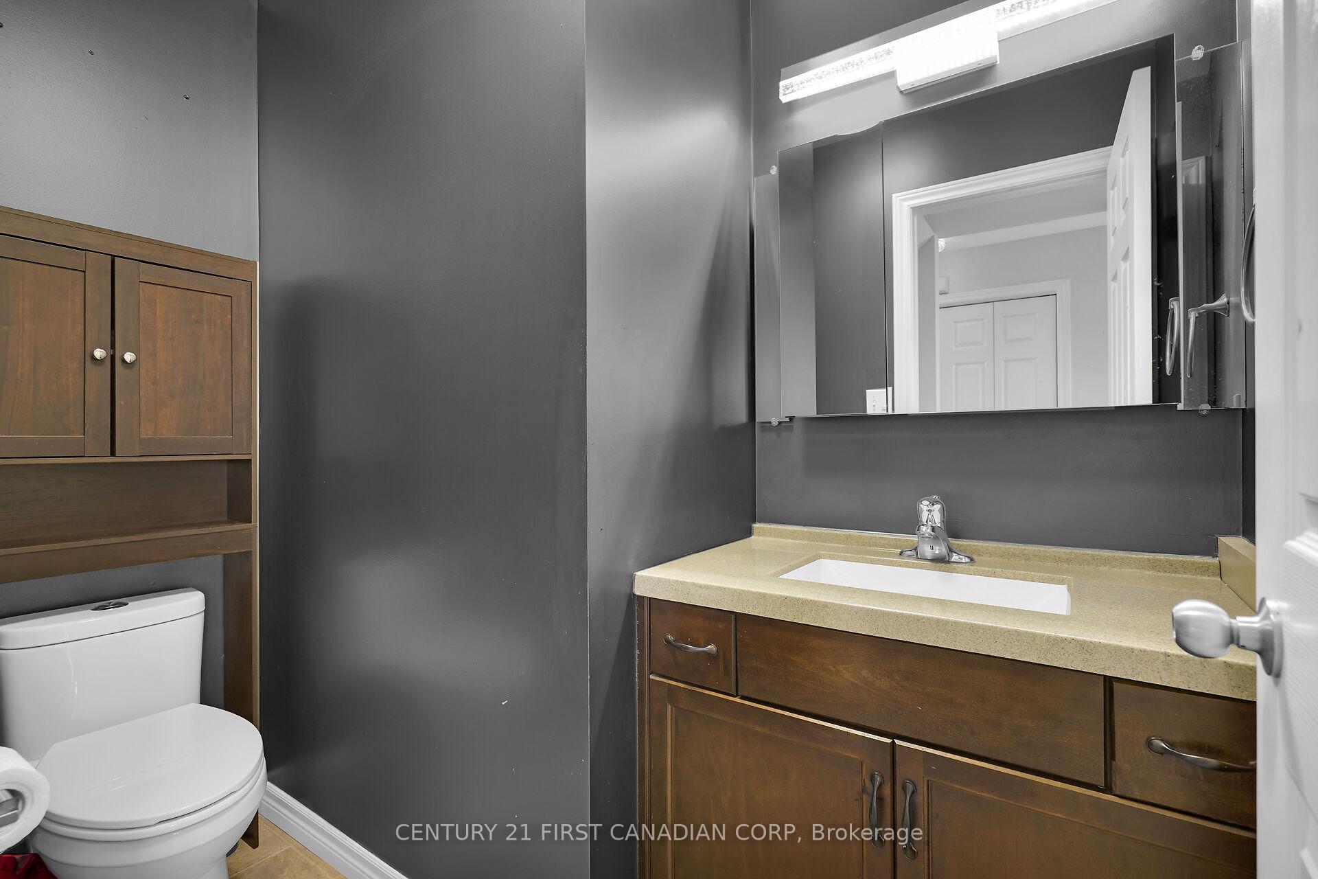 Photo 21 of 12 Hawthorn Court, St. Thomas — HOMEH