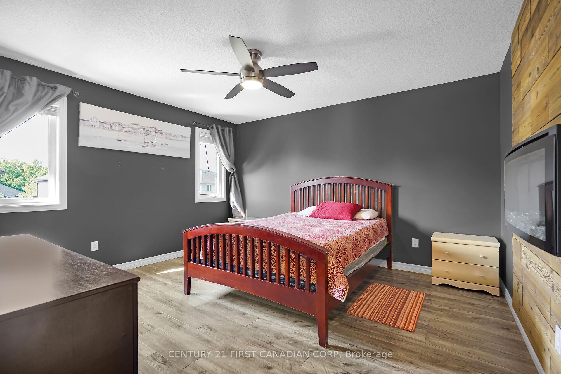 Photo 23 of 12 Hawthorn Court, St. Thomas — HOMEH