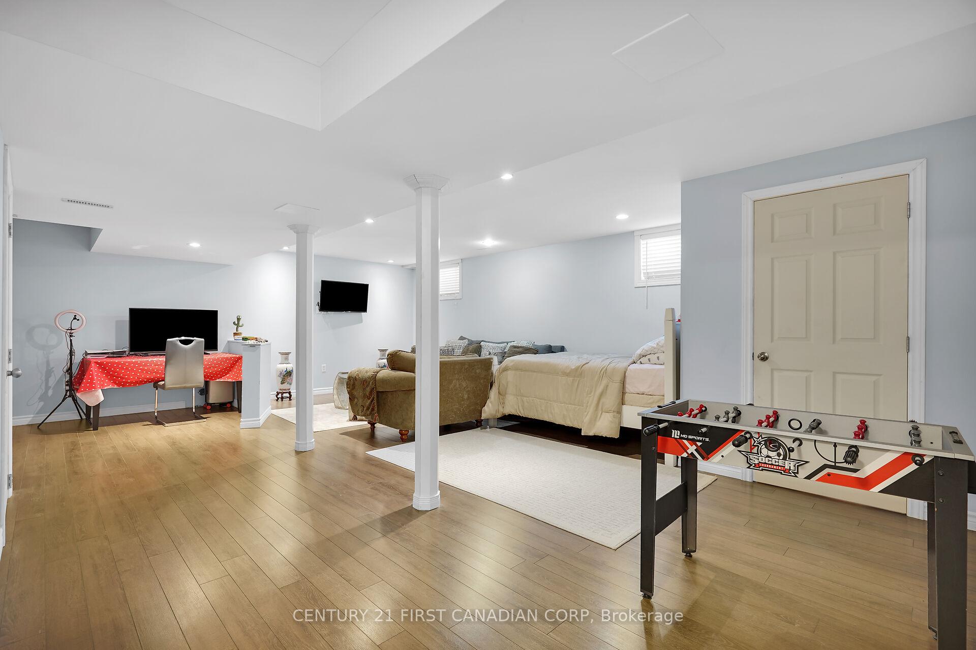 Photo 32 of 12 Hawthorn Court, St. Thomas — HOMEH