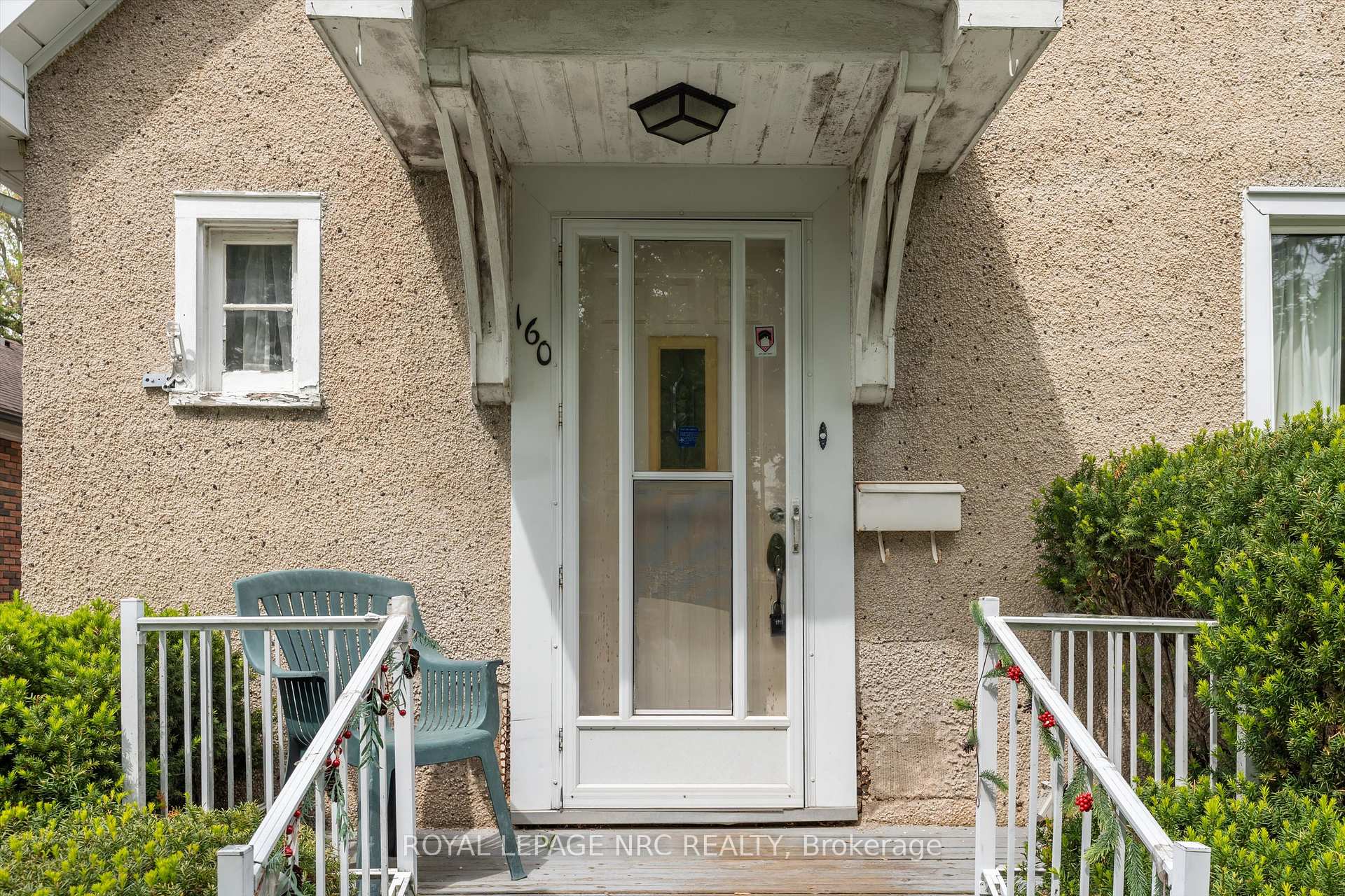 Photo 3 of 160 Highland Avenue, St. Catharines, Old Glenridge — HOMEH