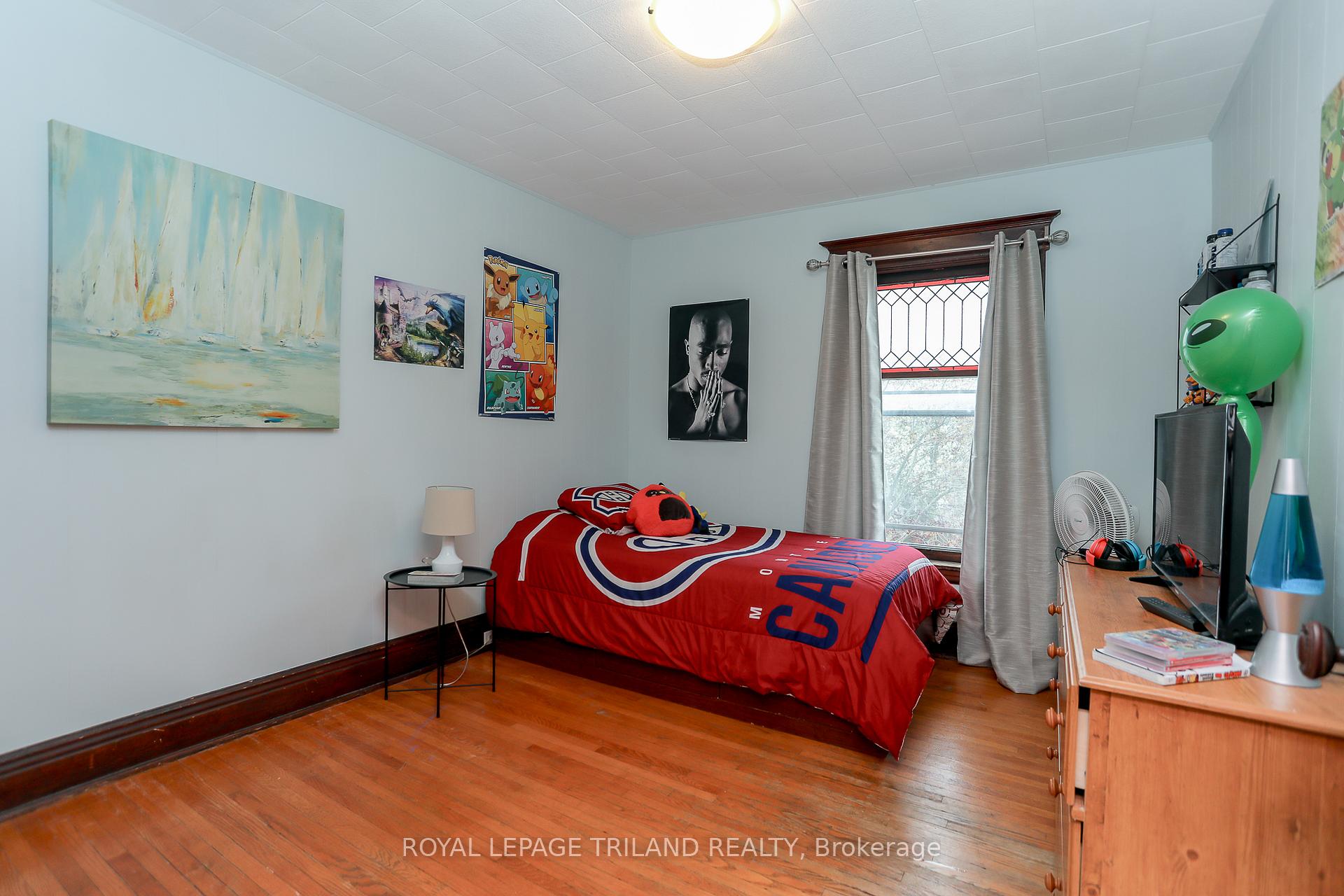 Photo 26 of 16 Maple Street, St. Thomas — HOMEH