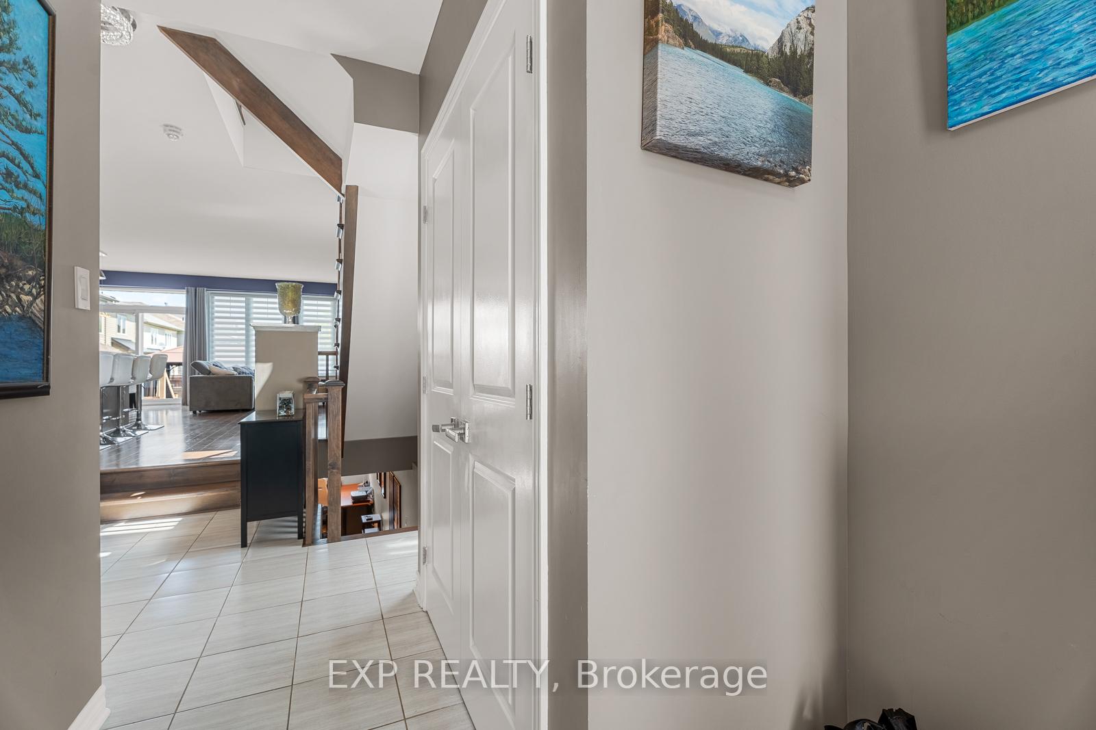 Photo 6 of 394 Warmstone Drive, Ottawa, Stittsville (North) — HOMEH