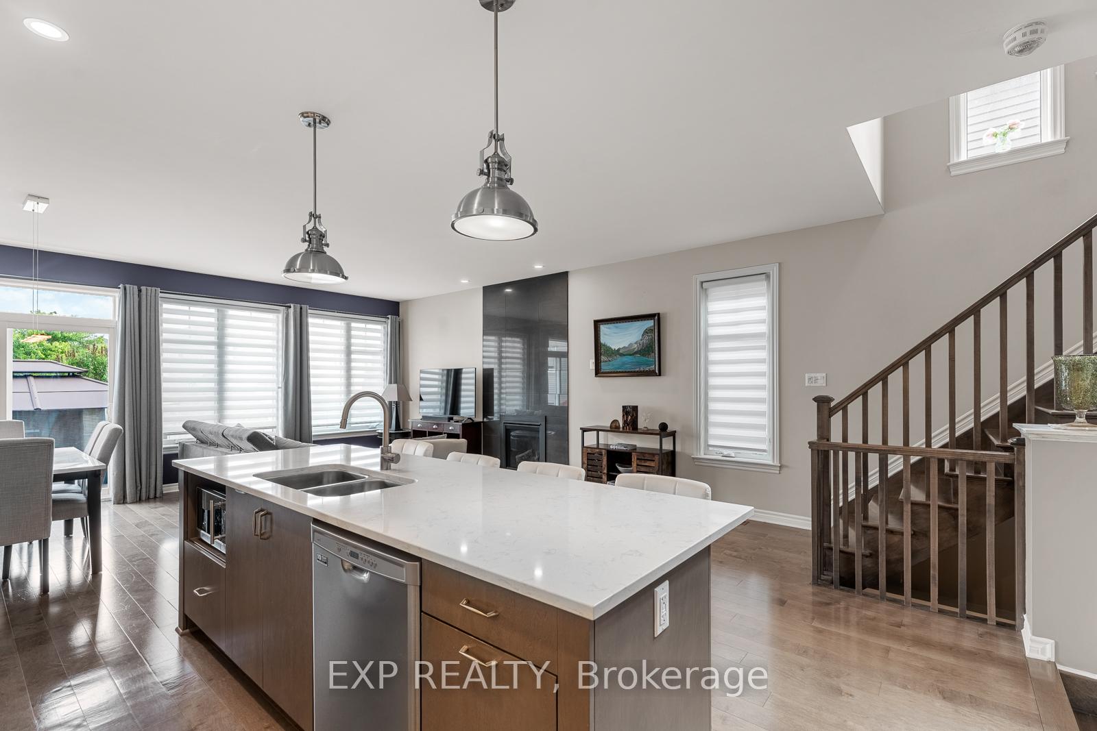 Photo 13 of 394 Warmstone Drive, Ottawa, Stittsville (North) — HOMEH