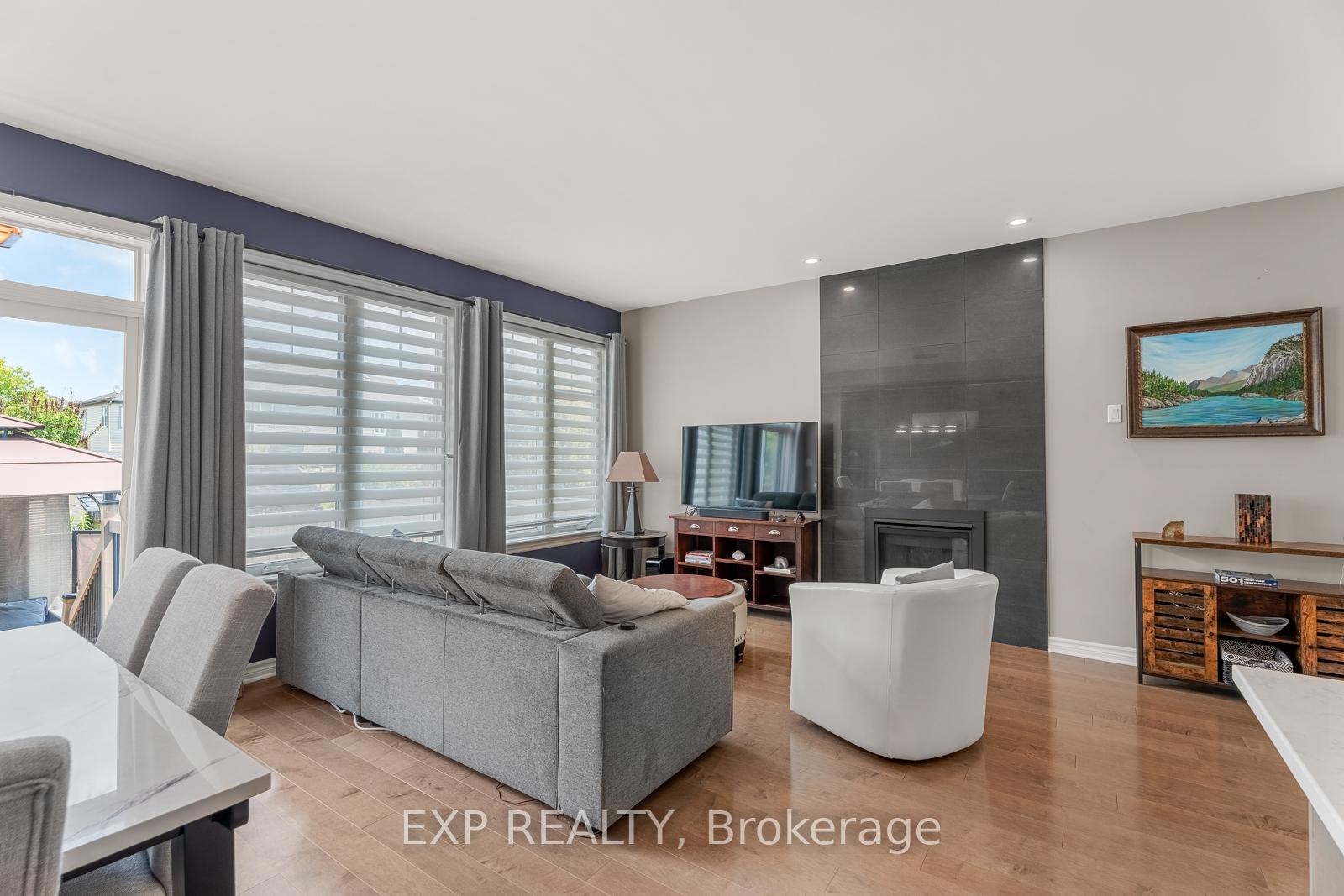 Photo 19 of 394 Warmstone Drive, Ottawa, Stittsville (North) — HOMEH