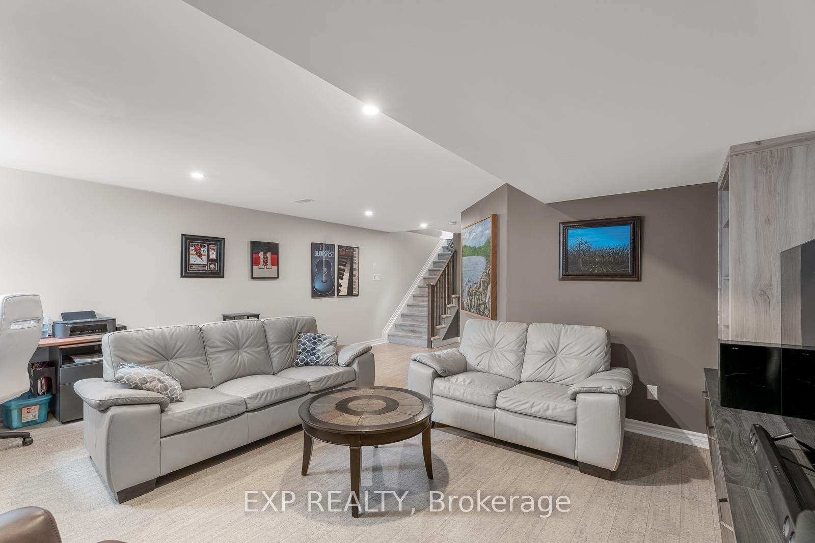 Photo 39 of 394 Warmstone Drive, Ottawa, Stittsville (North) — HOMEH