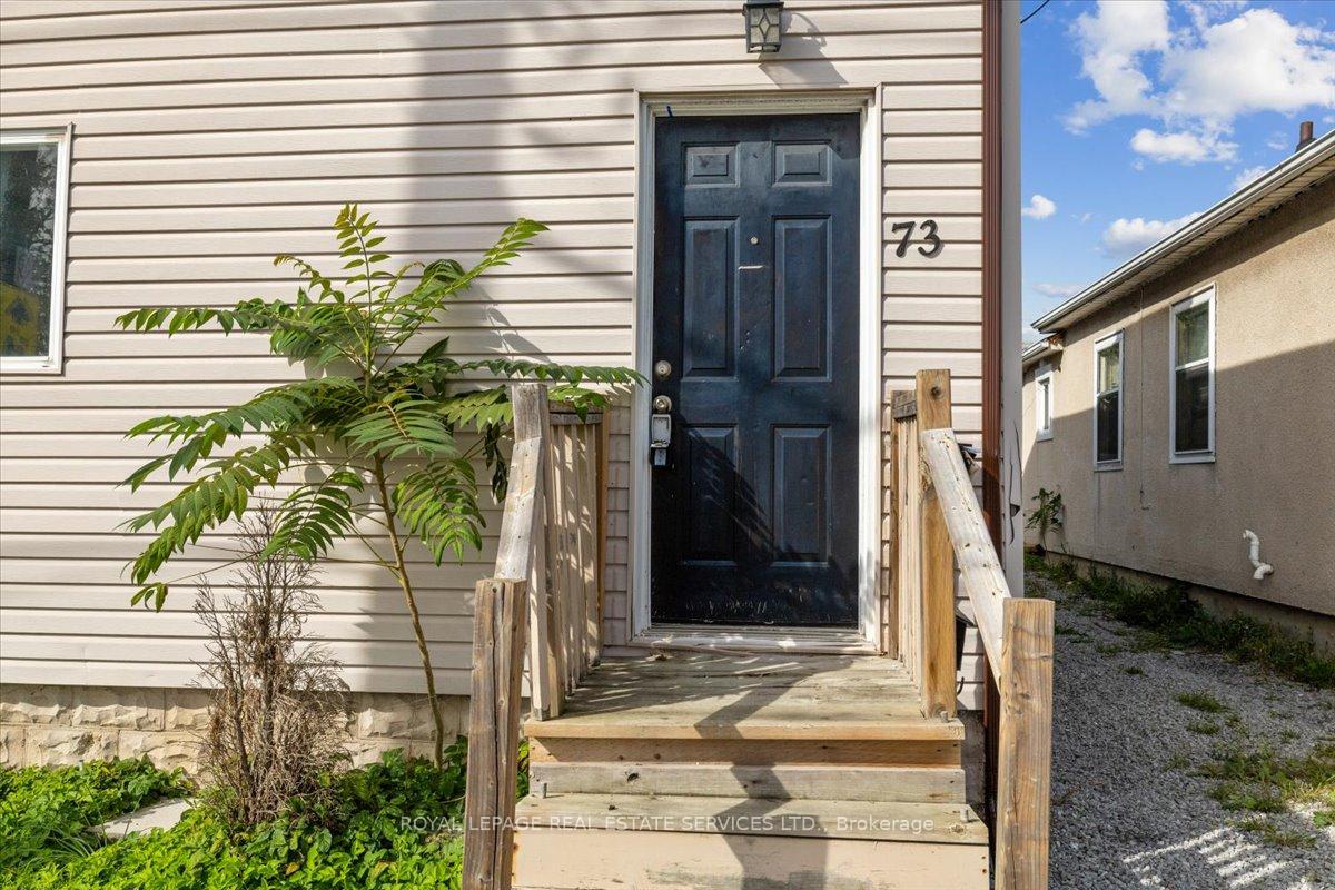 Photo 3 of 73 Vine Street S, St. Catharines, E. Chester — HOMEH