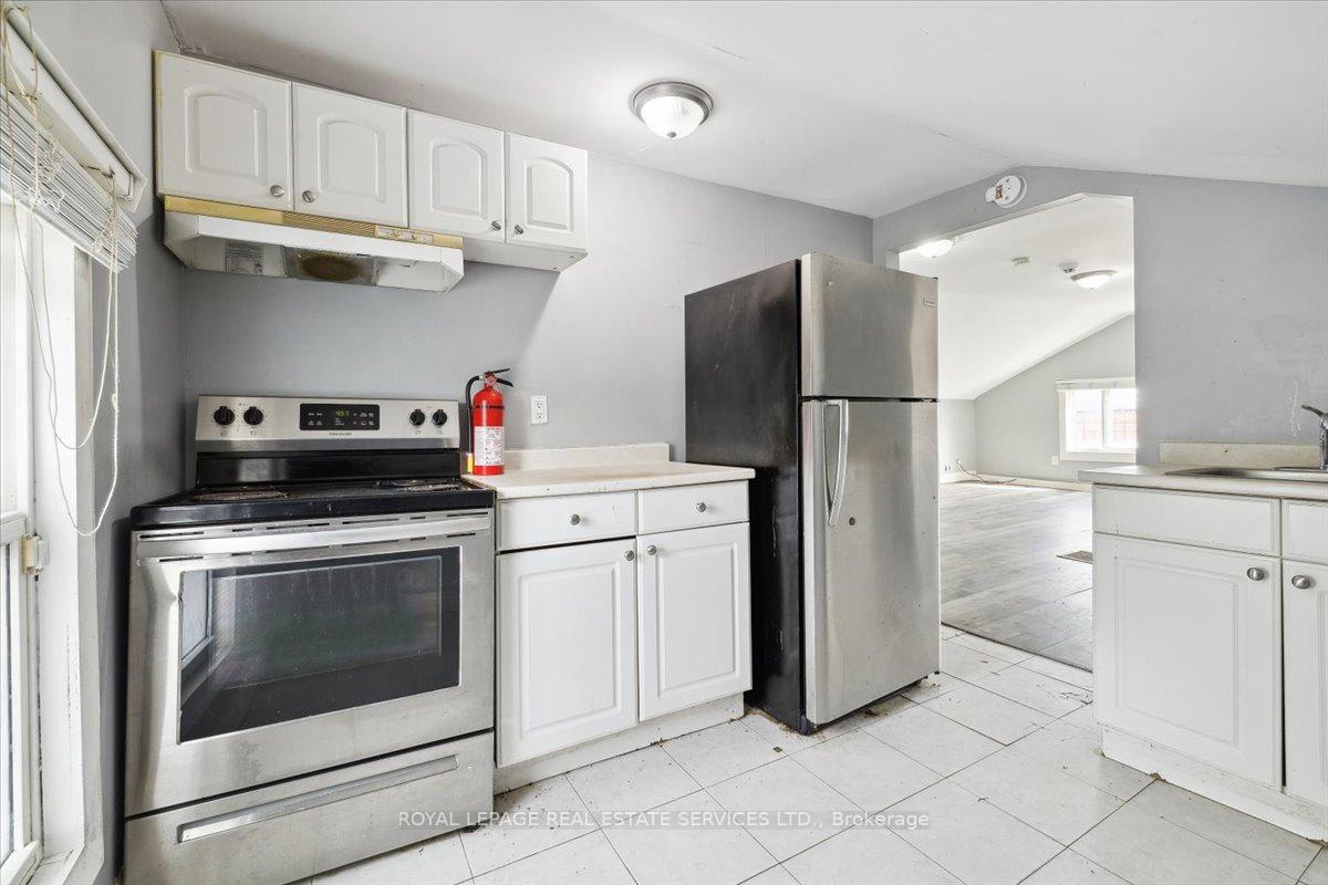 Photo 26 of 73 Vine Street S, St. Catharines, E. Chester — HOMEH