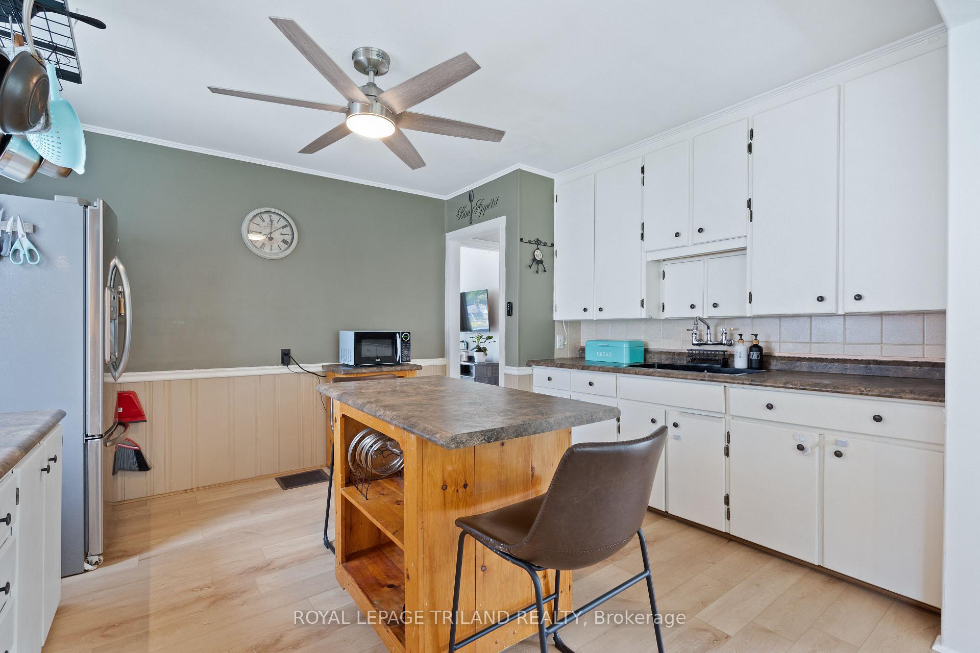 Photo 14 of 163 Chestnut Street, St. Thomas — HOMEH