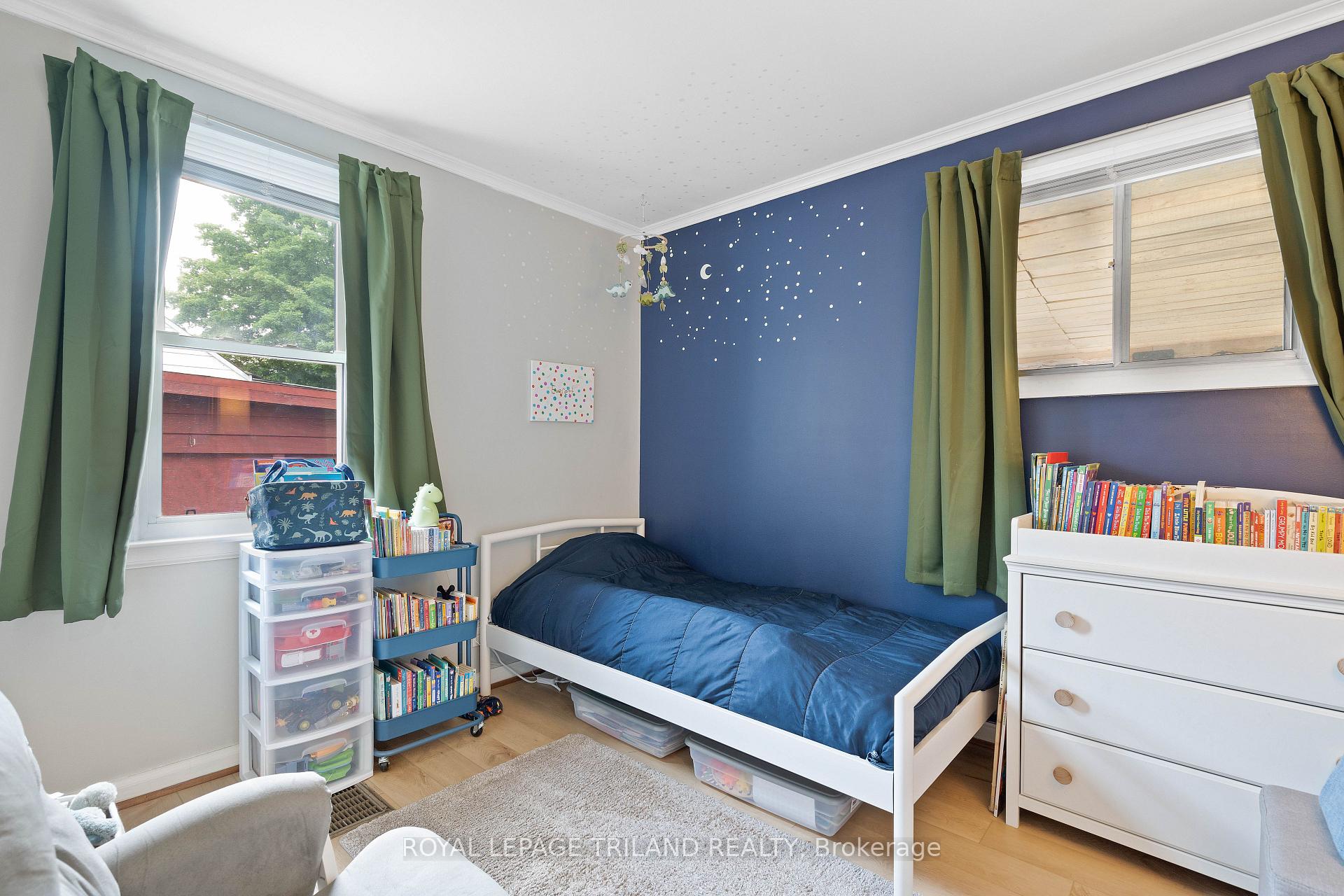 Photo 21 of 163 Chestnut Street, St. Thomas — HOMEH