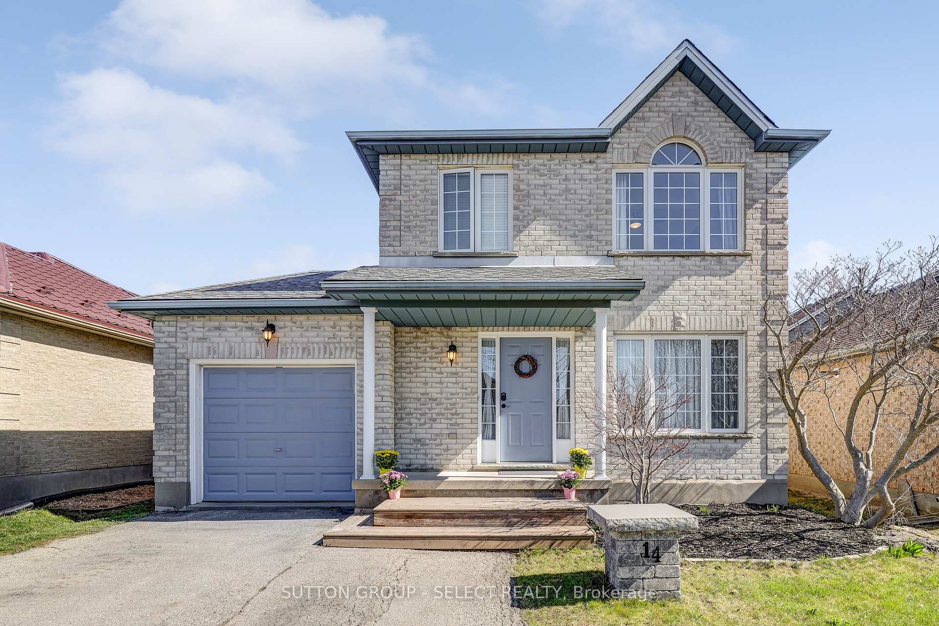 Front of 14 Ponsford Place