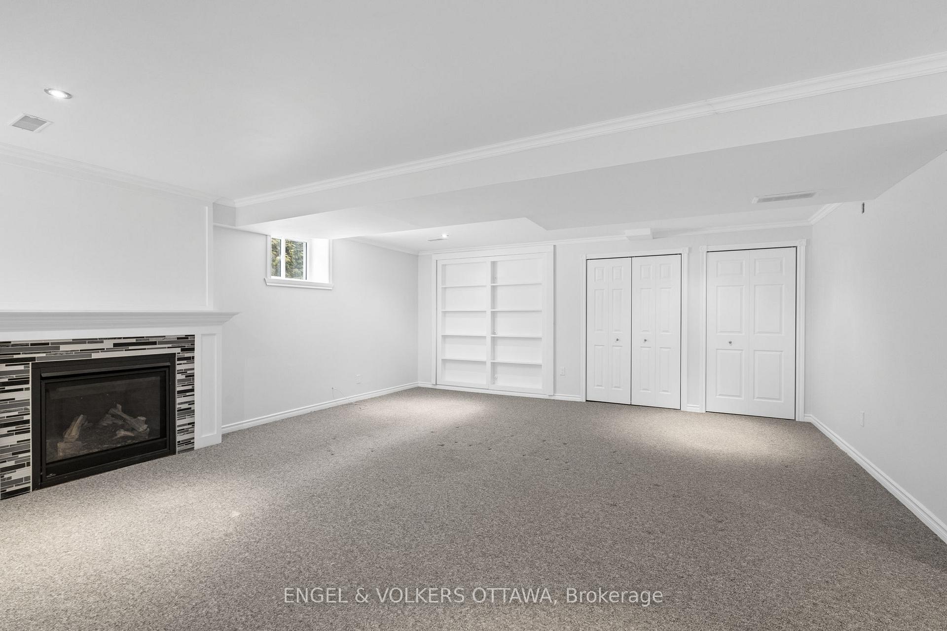 Photo 21 of 130 Lloydalex Crescent, Ottawa, Stittsville (North) — HOMEH