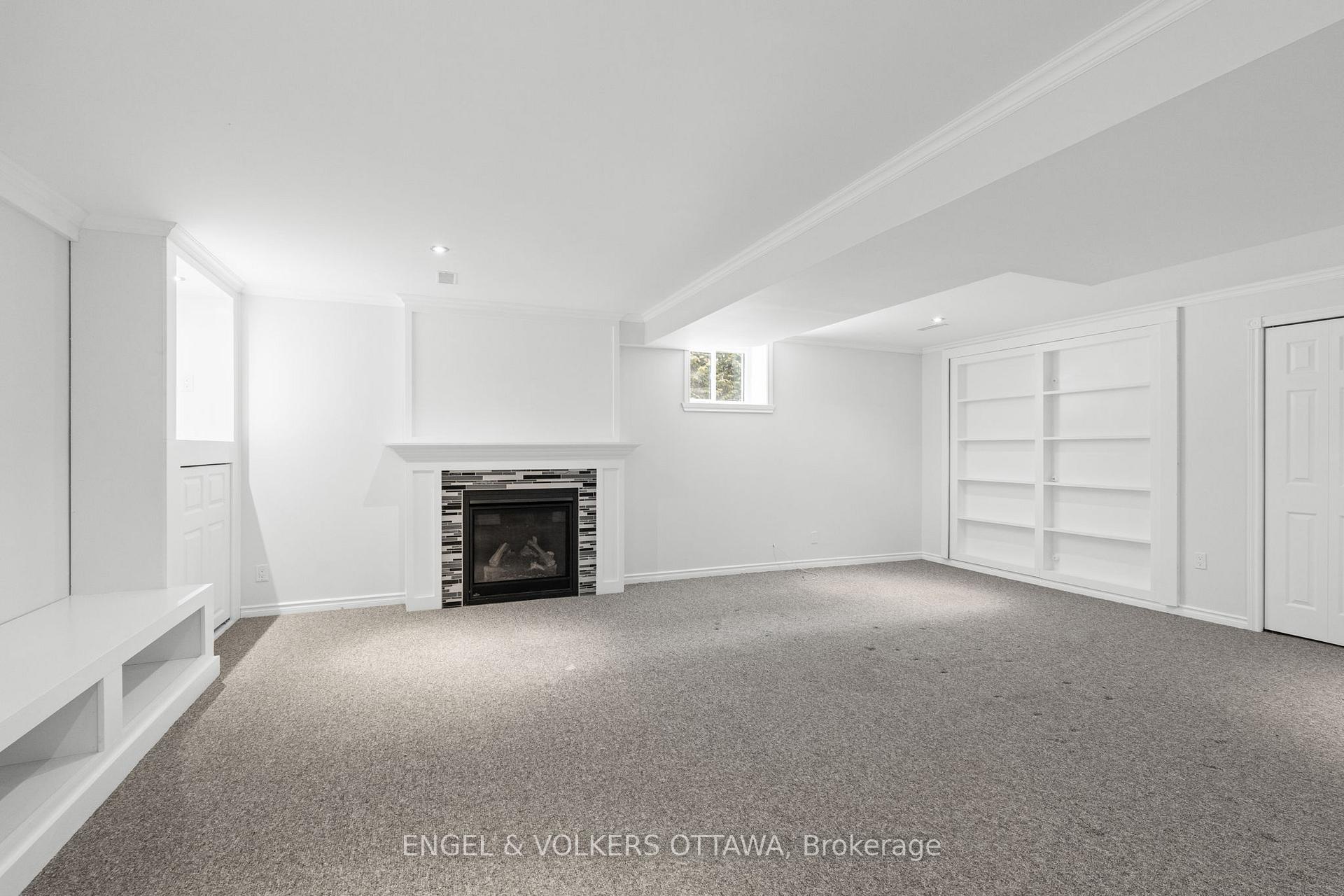 Photo 22 of 130 Lloydalex Crescent, Ottawa, Stittsville (North) — HOMEH