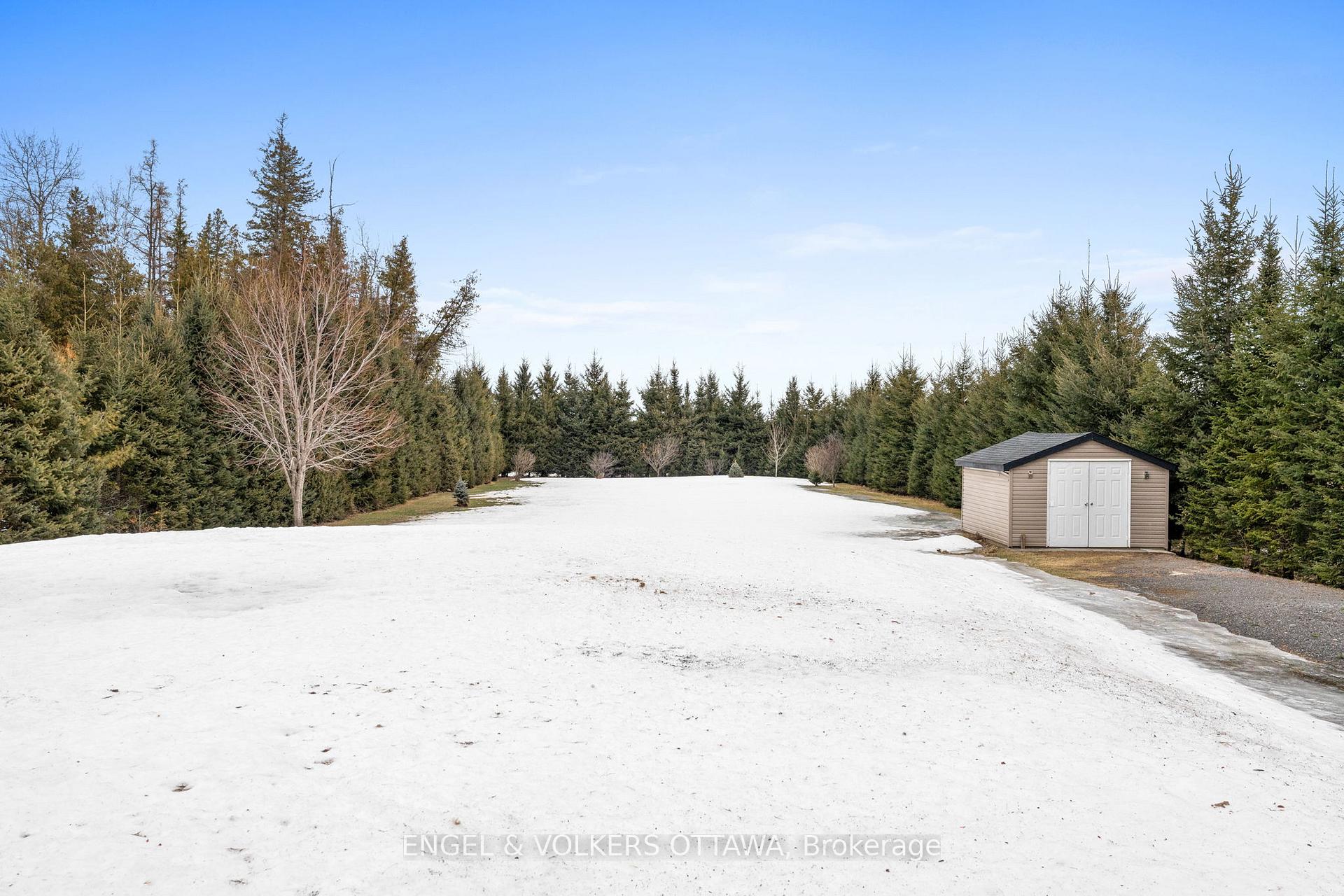 Photo 35 of 130 Lloydalex Crescent, Ottawa, Stittsville (North) — HOMEH