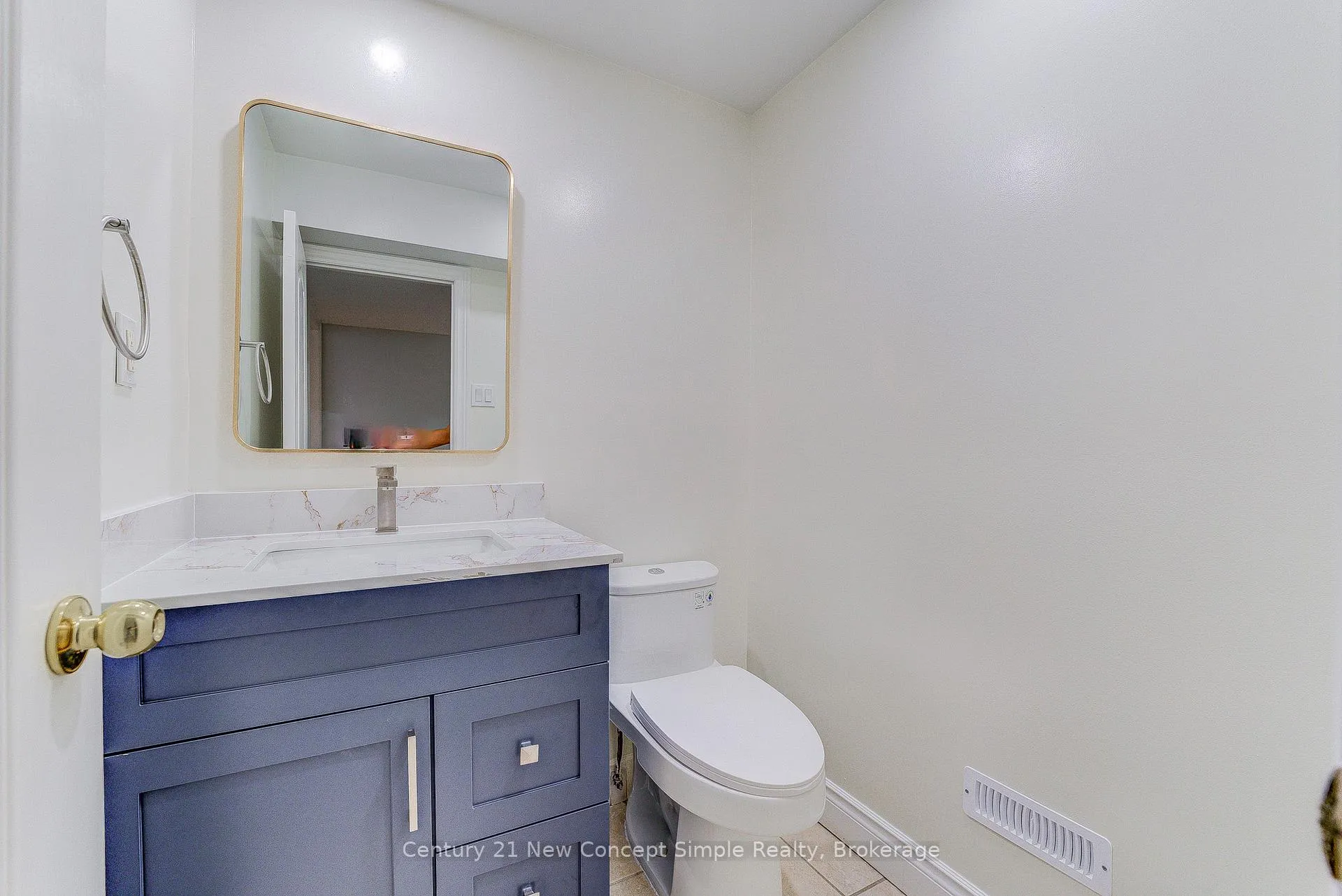 Photo 9 of 338 Calvert Road, Markham, Cachet — HOMEH