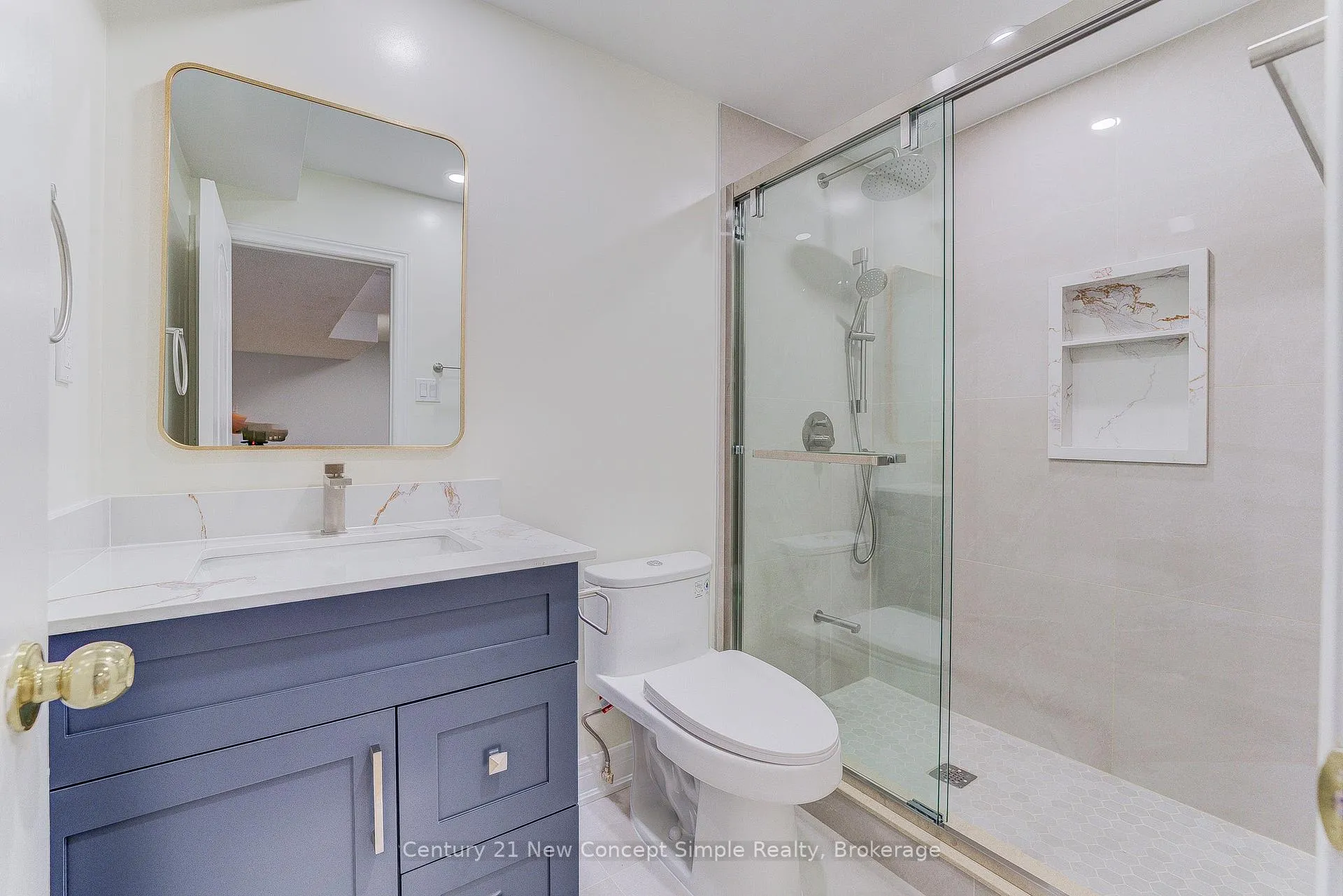 Photo 11 of 338 Calvert Road, Markham, Cachet — HOMEH