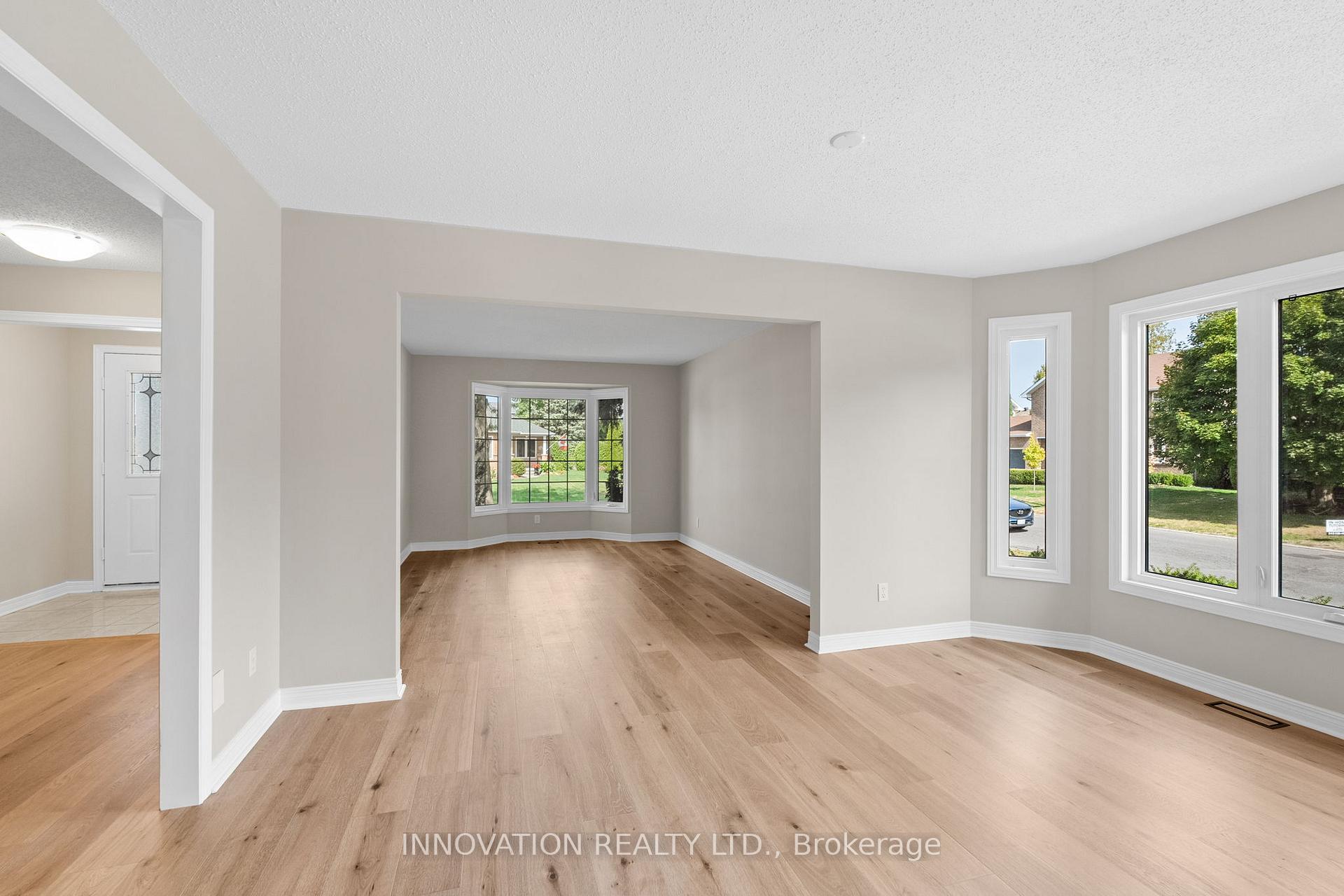 Photo 10 of 23 Havenwood Trail, Ottawa, Stittsville (Central) — HOMEH