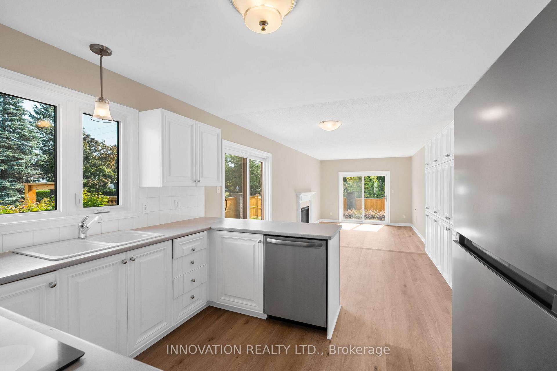 Photo 11 of 23 Havenwood Trail, Ottawa, Stittsville (Central) — HOMEH