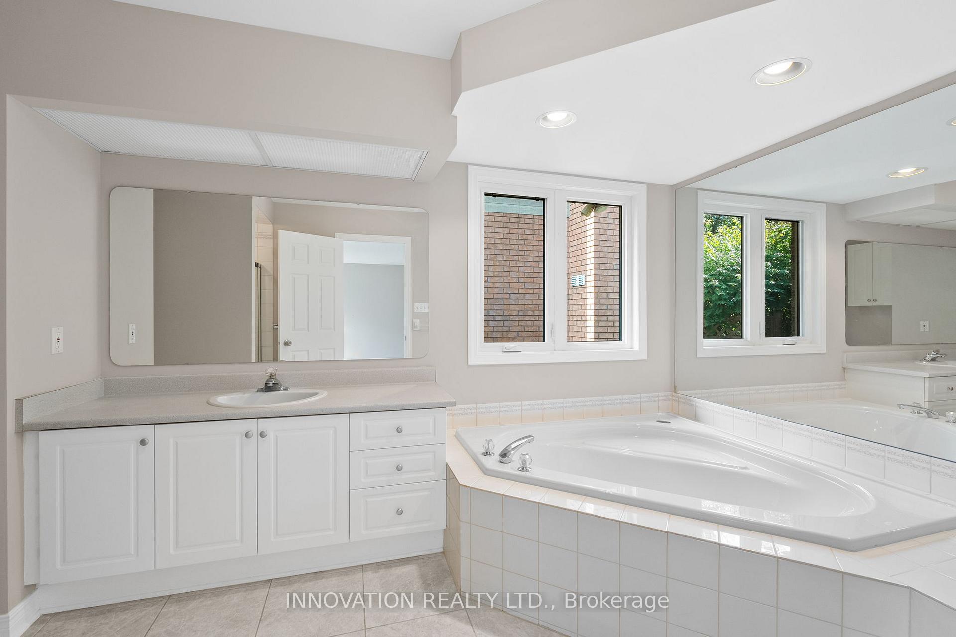 Photo 29 of 23 Havenwood Trail, Ottawa, Stittsville (Central) — HOMEH