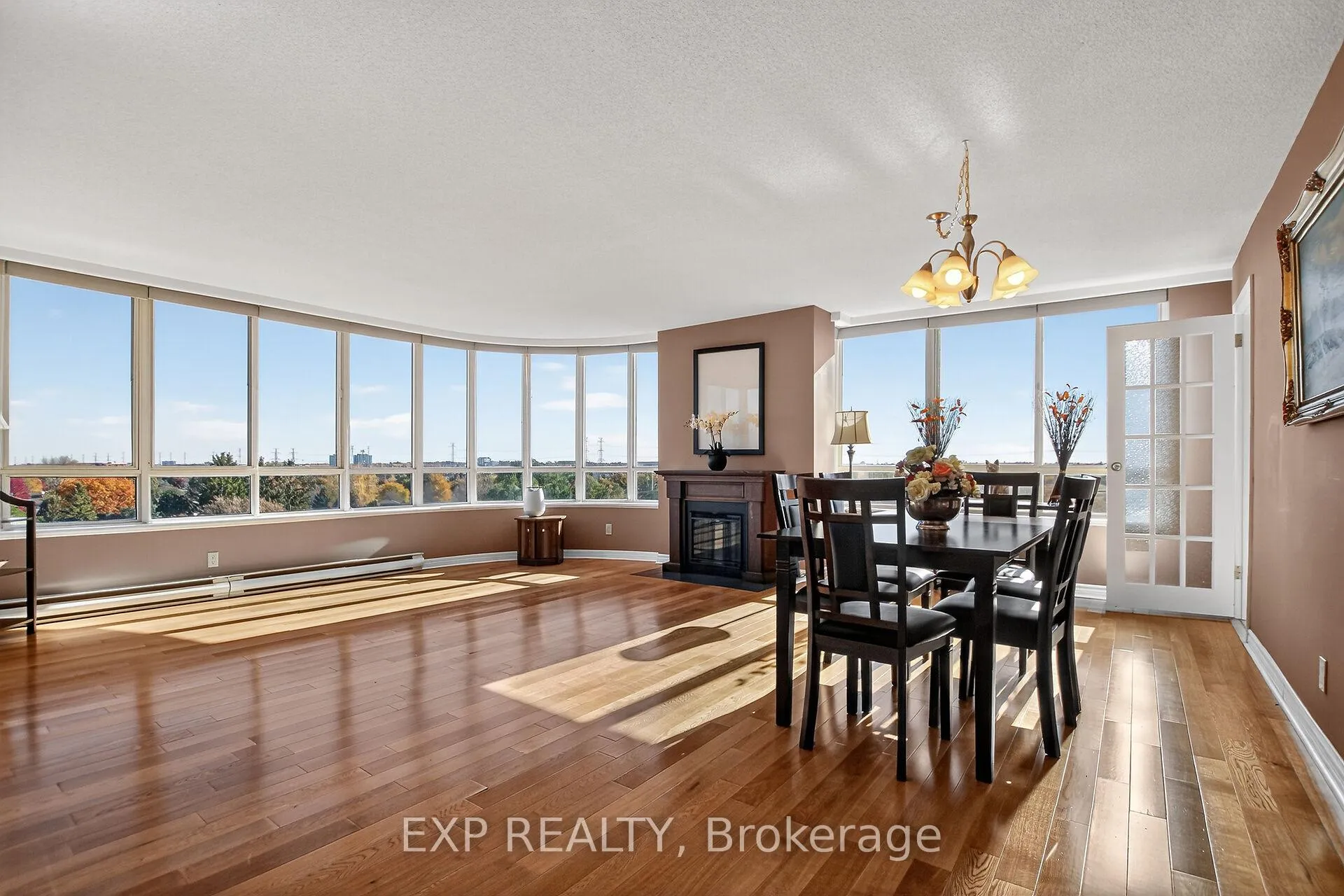 Photo 6 of Unit 606, 100 Grant Carman Drive, Ottawa, Borden Farm/Stewart Farm/Carleton Heights/Parkwood Hills — HOMEH