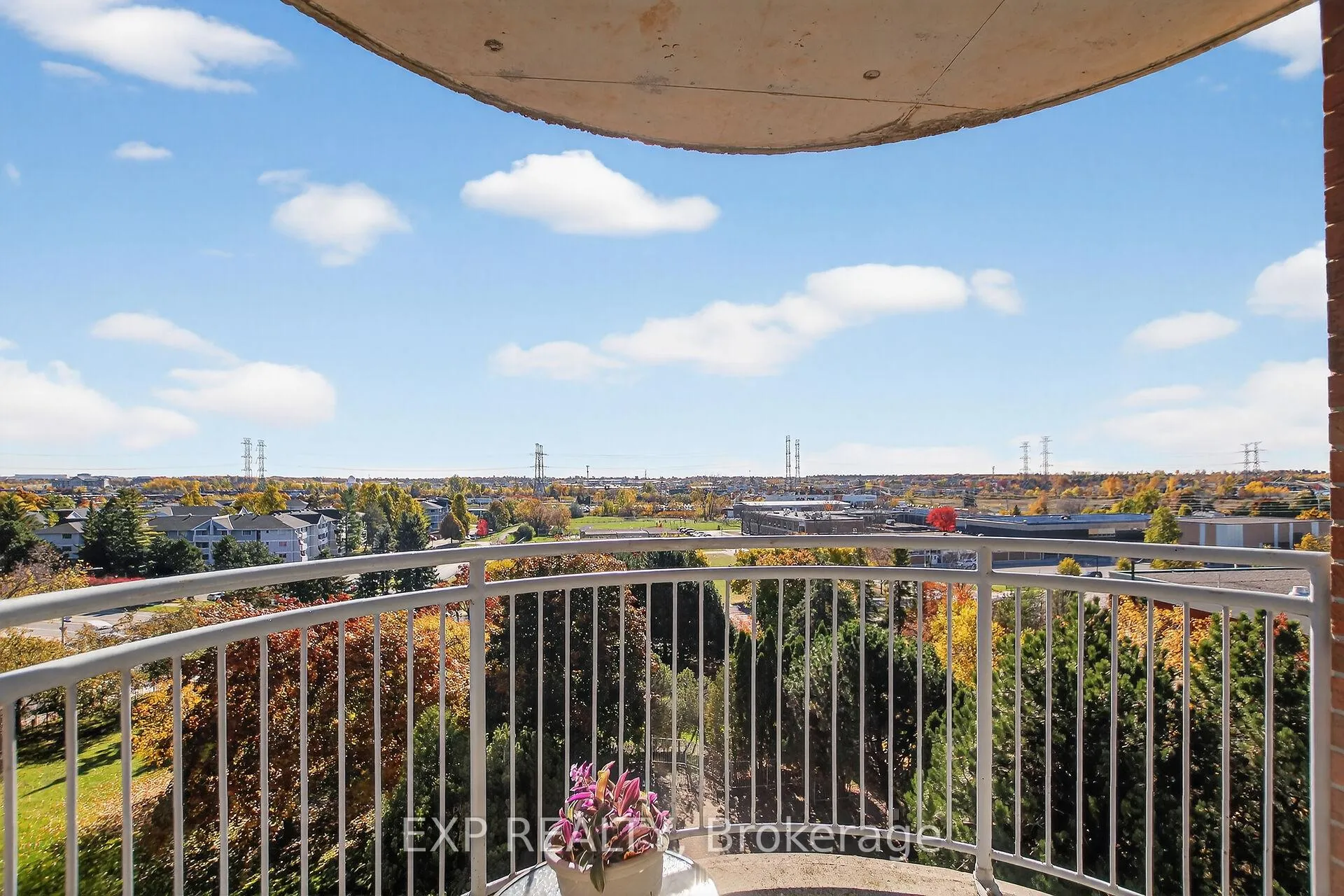 Photo 18 of Unit 606, 100 Grant Carman Drive, Ottawa, Borden Farm/Stewart Farm/Carleton Heights/Parkwood Hills — HOMEH